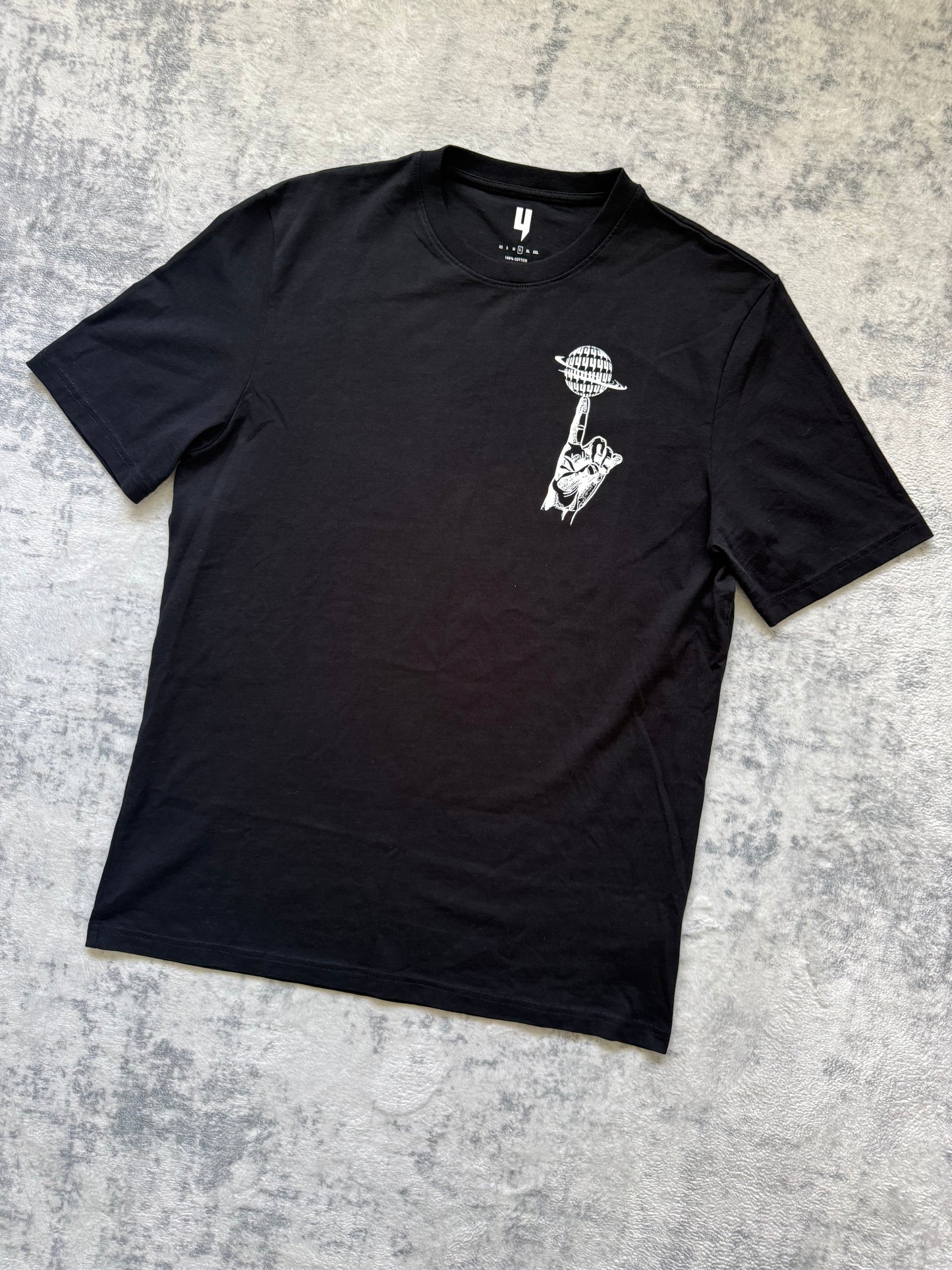 Yelir World T Shirt - L
