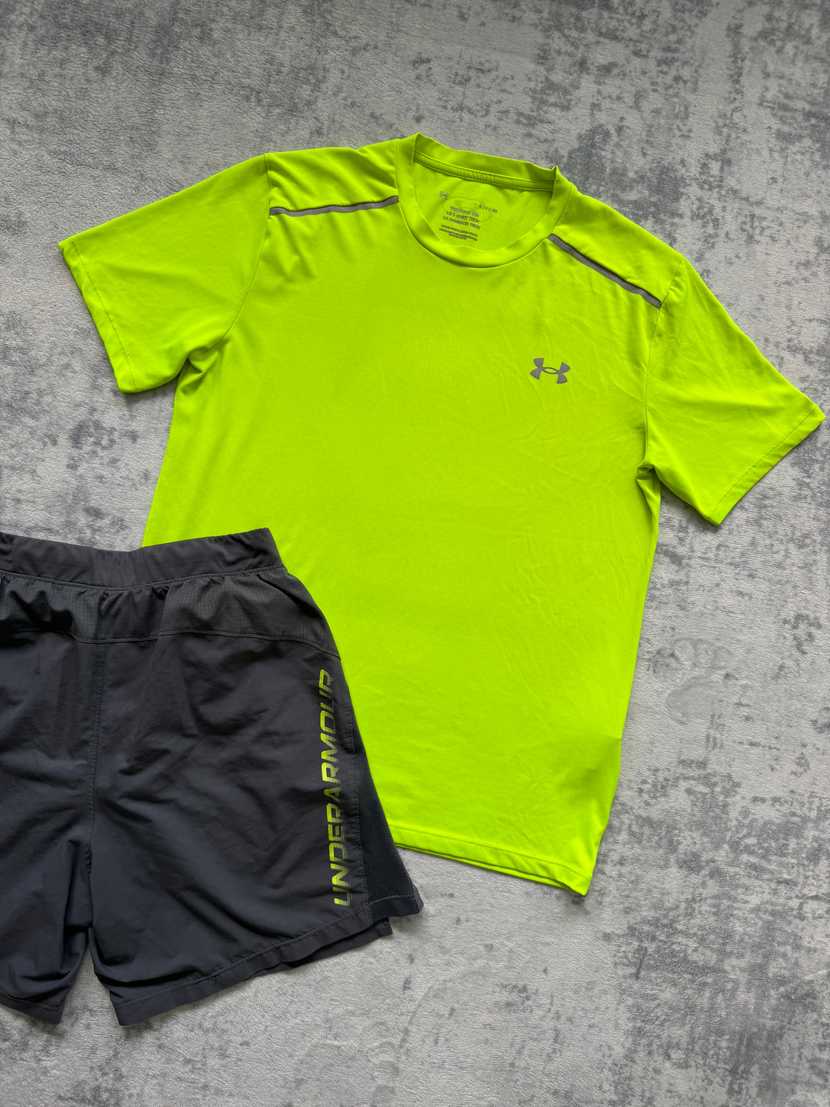 Under Armour Short Set - S/M