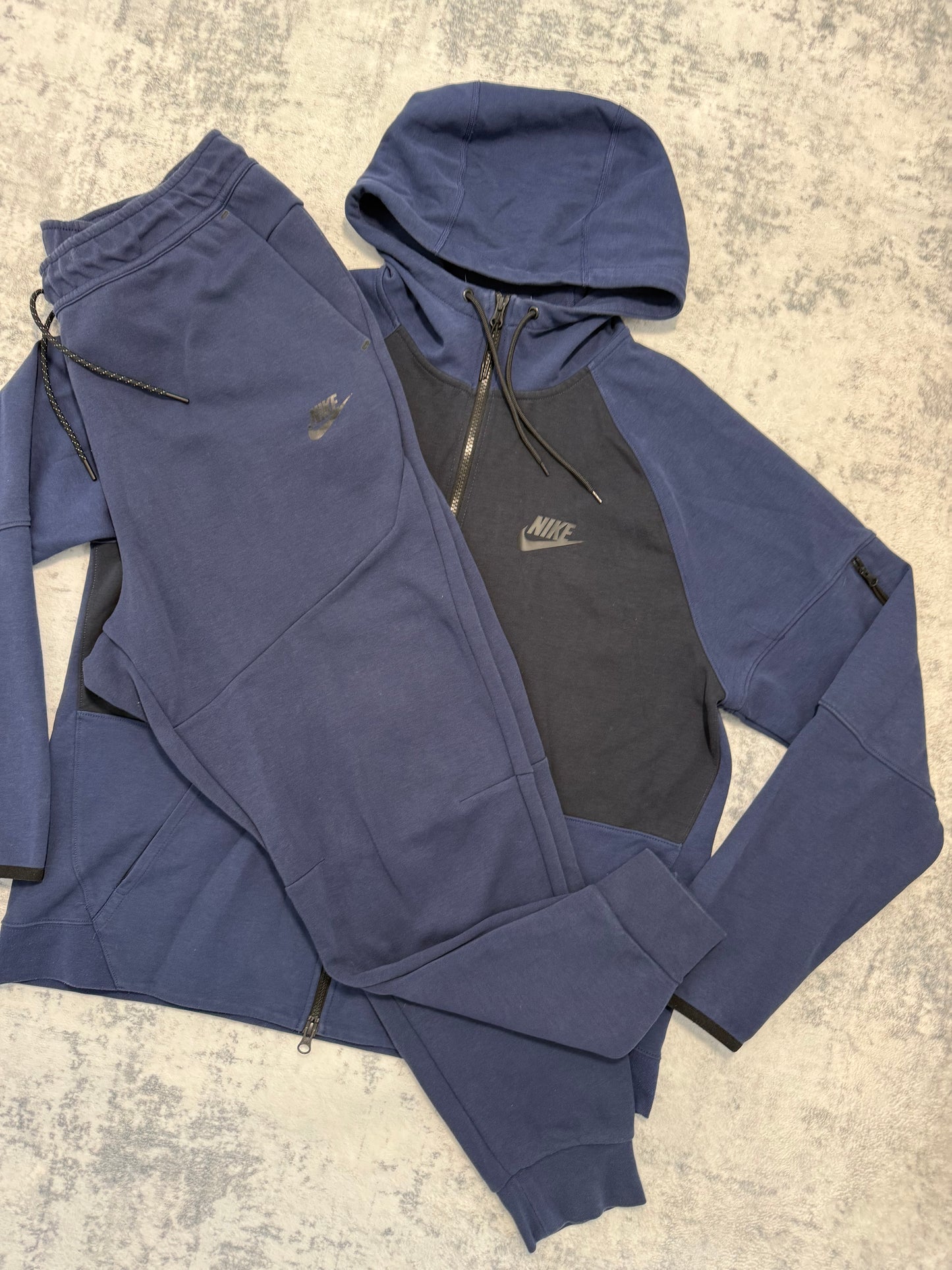 Nike Tech Fleece Tracksuit - XL