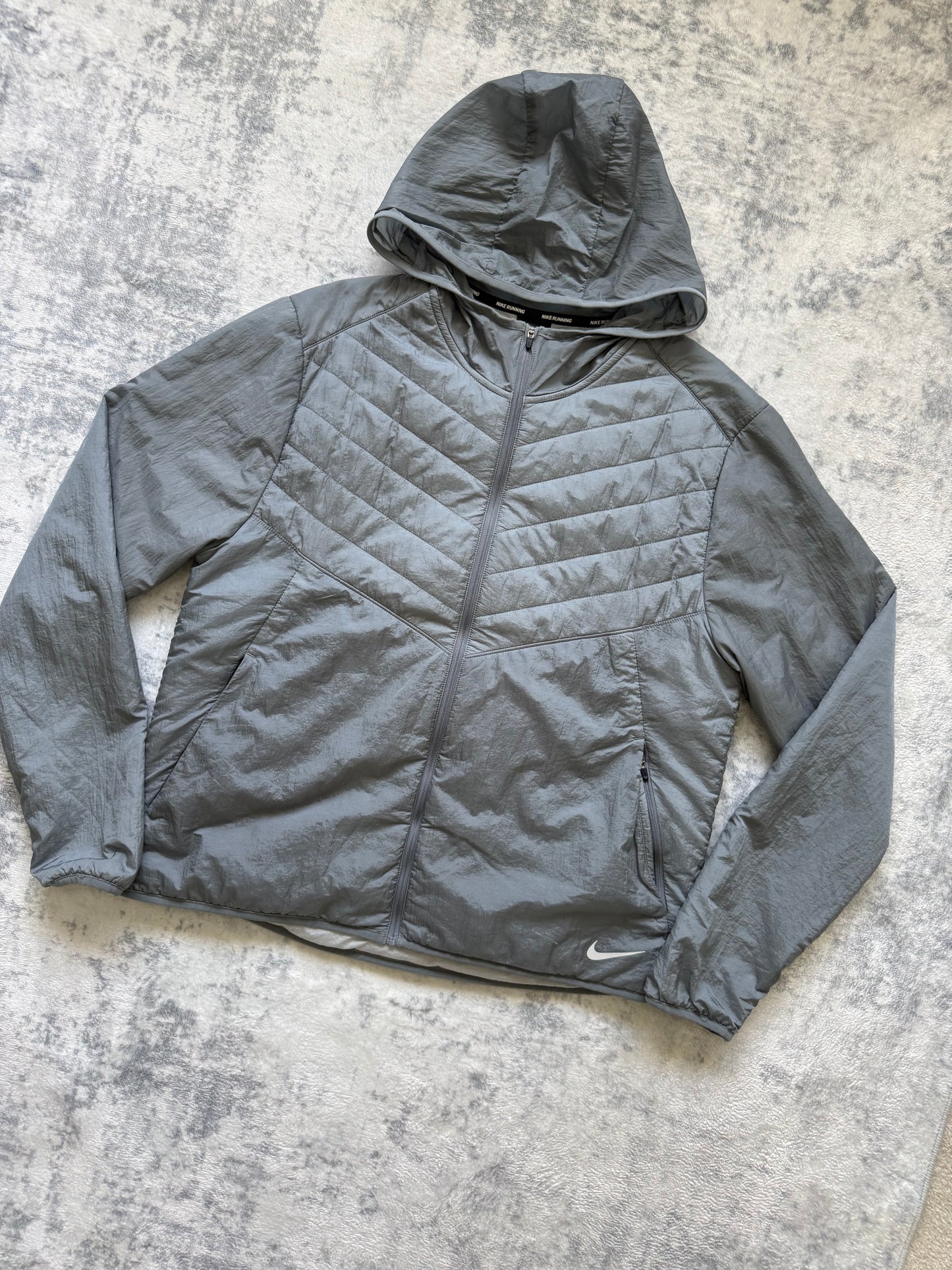 Nike Aerolayer Jacket - L