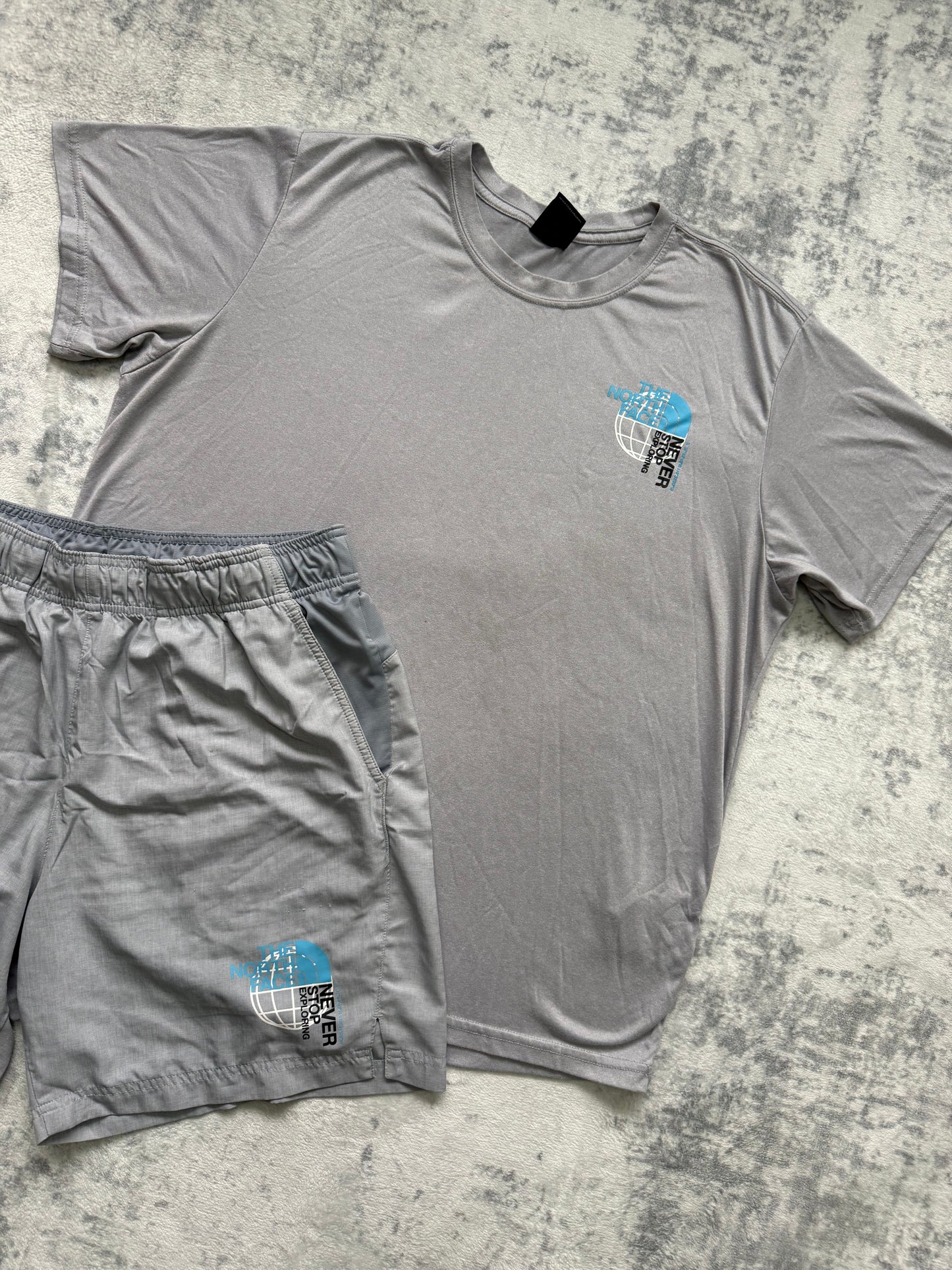 The North Face Short Set - L