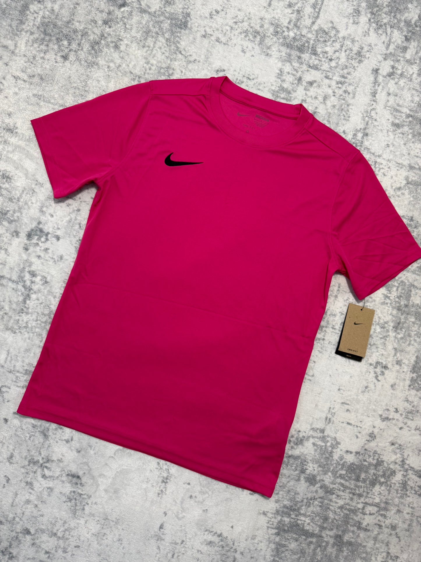 Nike Dri Fit T Shirt - L