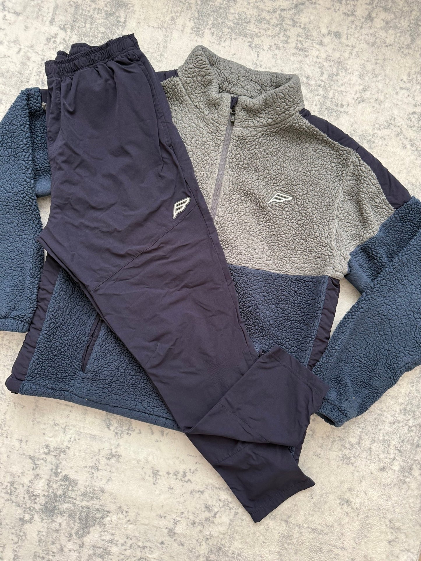 Frequency Tracksuit - XXL/XL - Active Supply