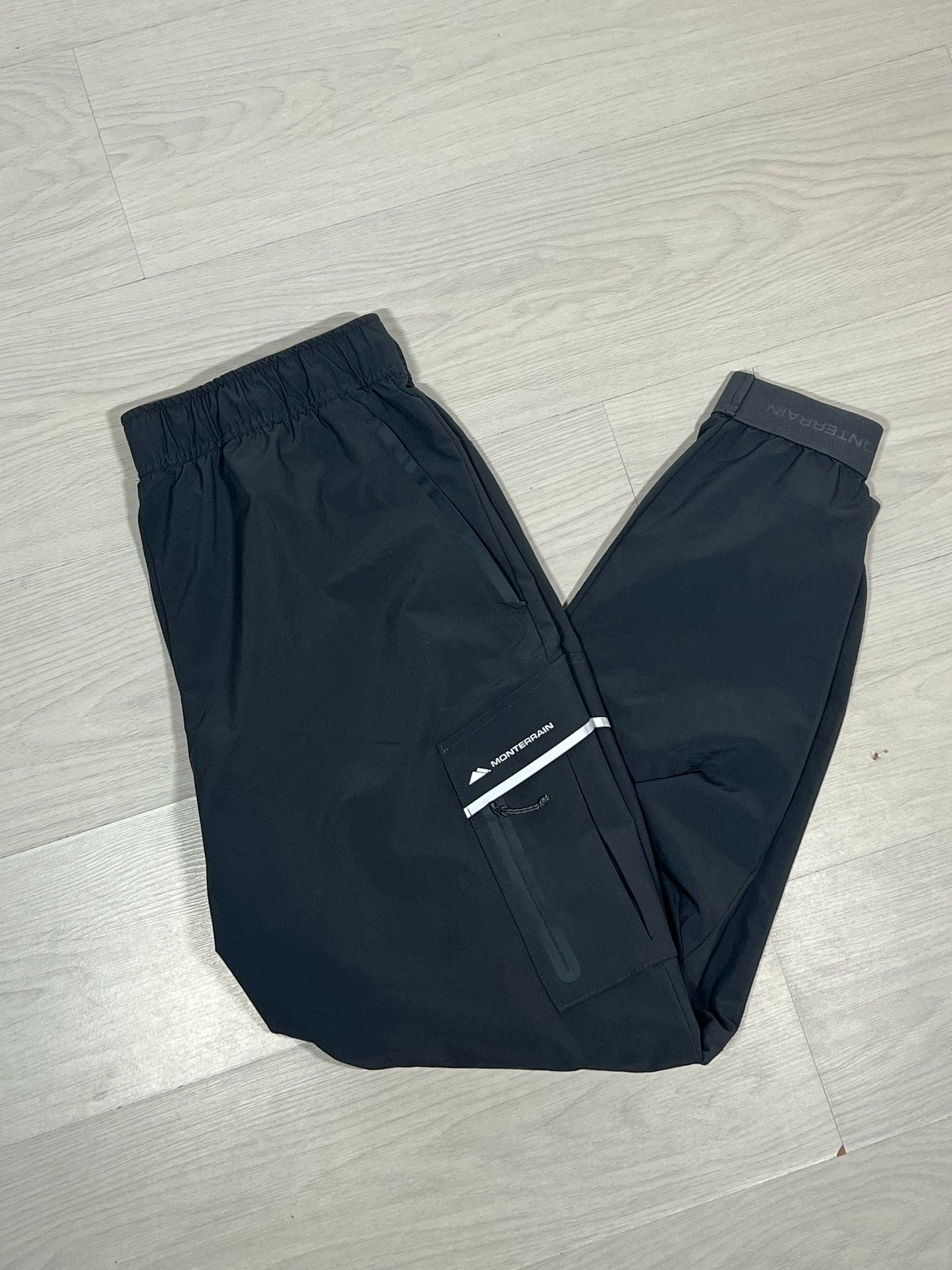 Monterrain Cargo - XL - Active Supply
