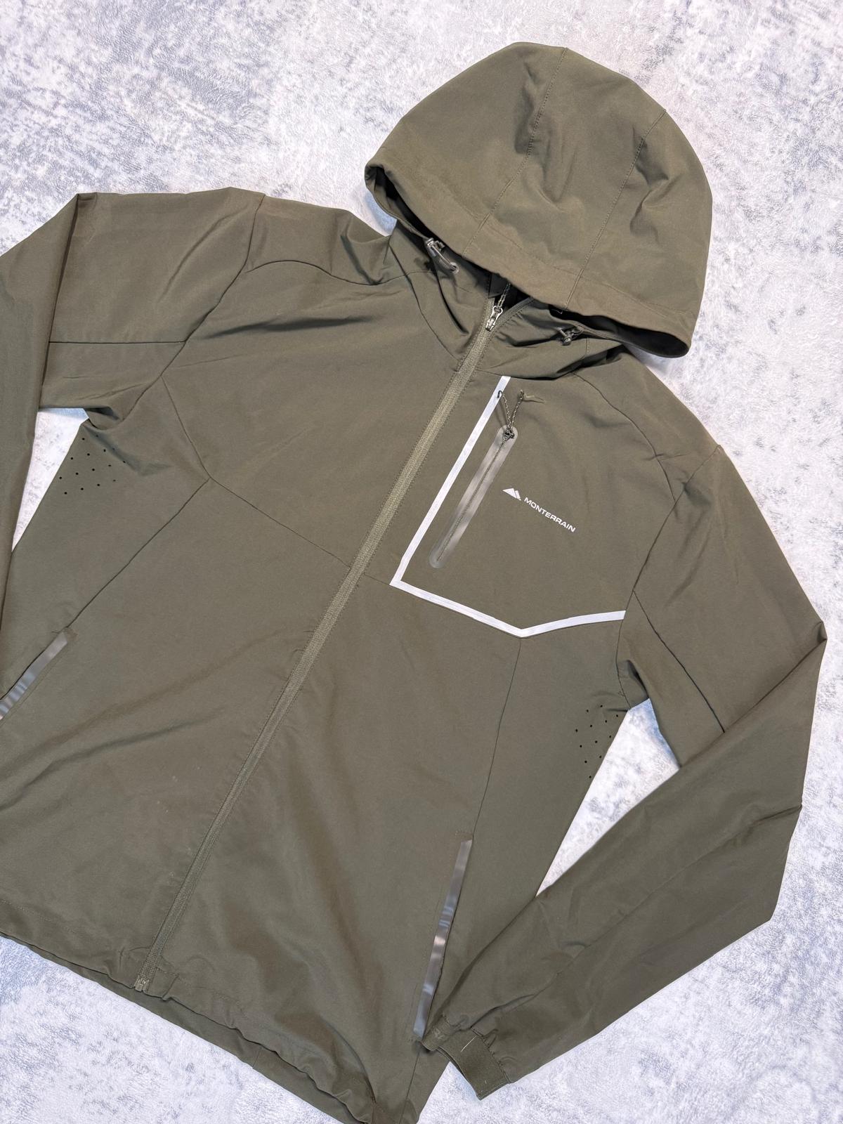 Monterrain Windbreaker - M - Active Supply