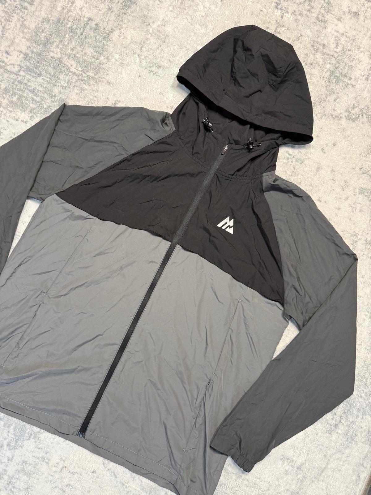 Montirex Windbreaker - XL - Active Supply