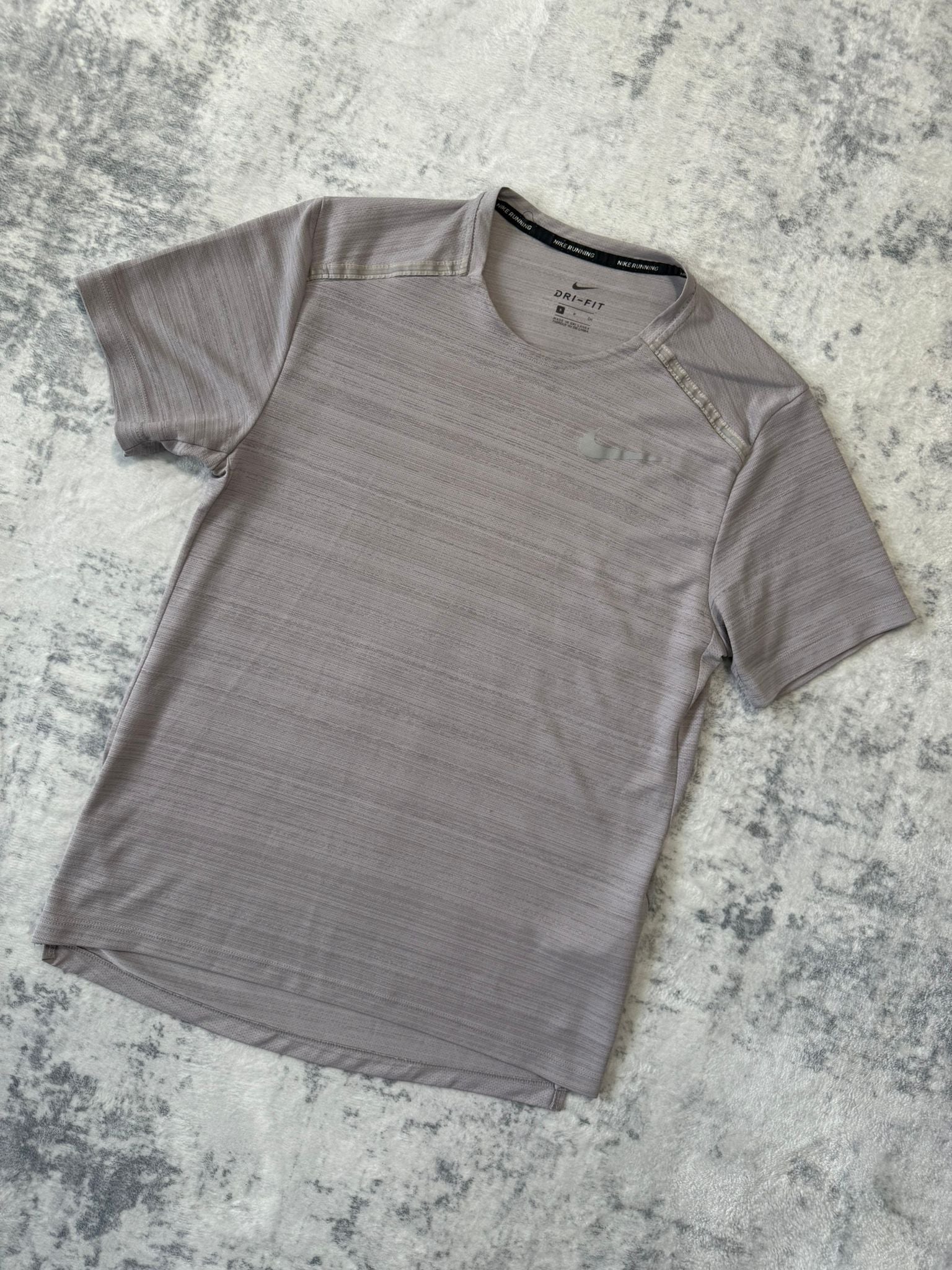 Nike Miler T Shirt - S - Active Supply