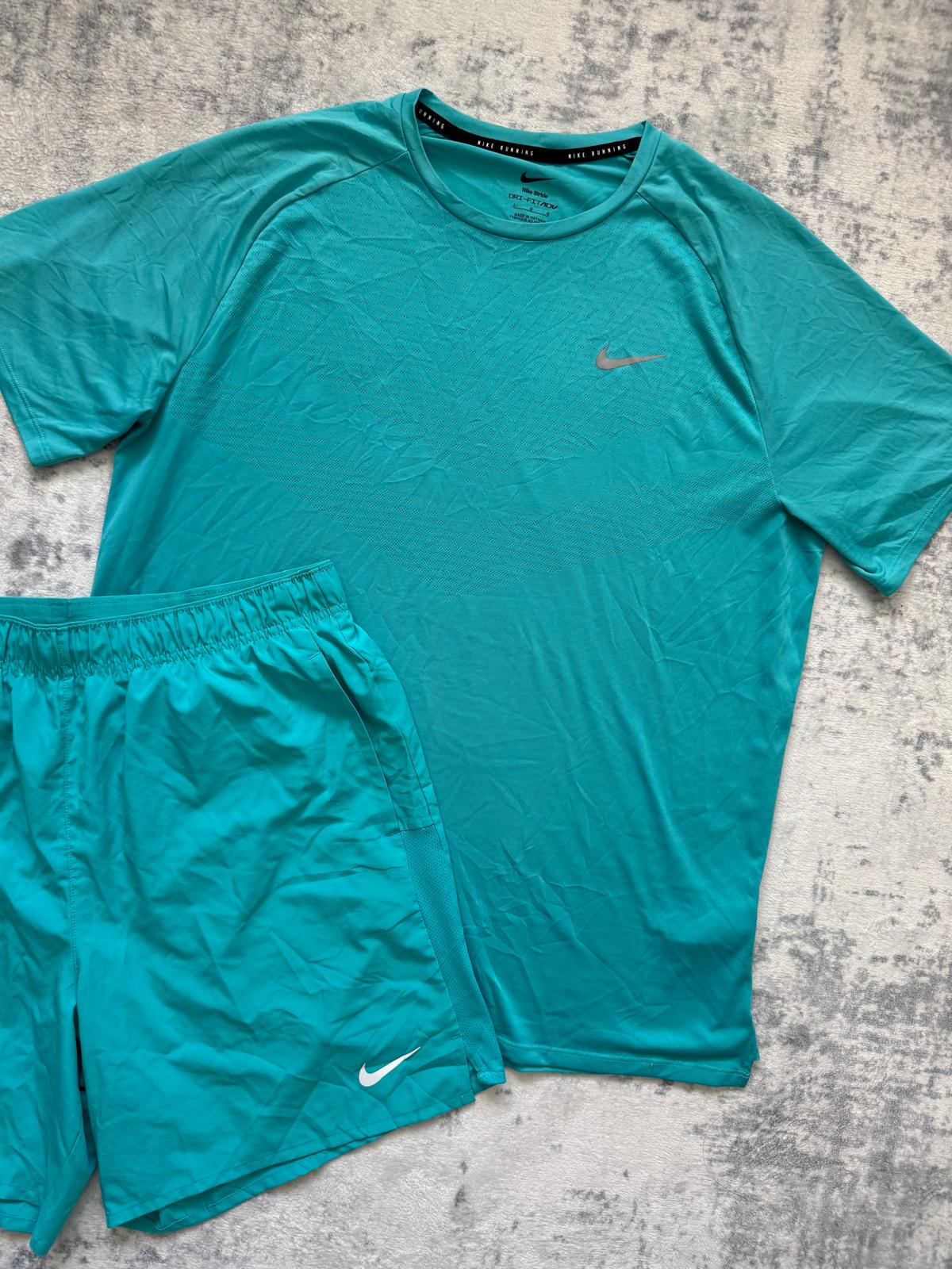 Nike Short Set - L - Active Supply
