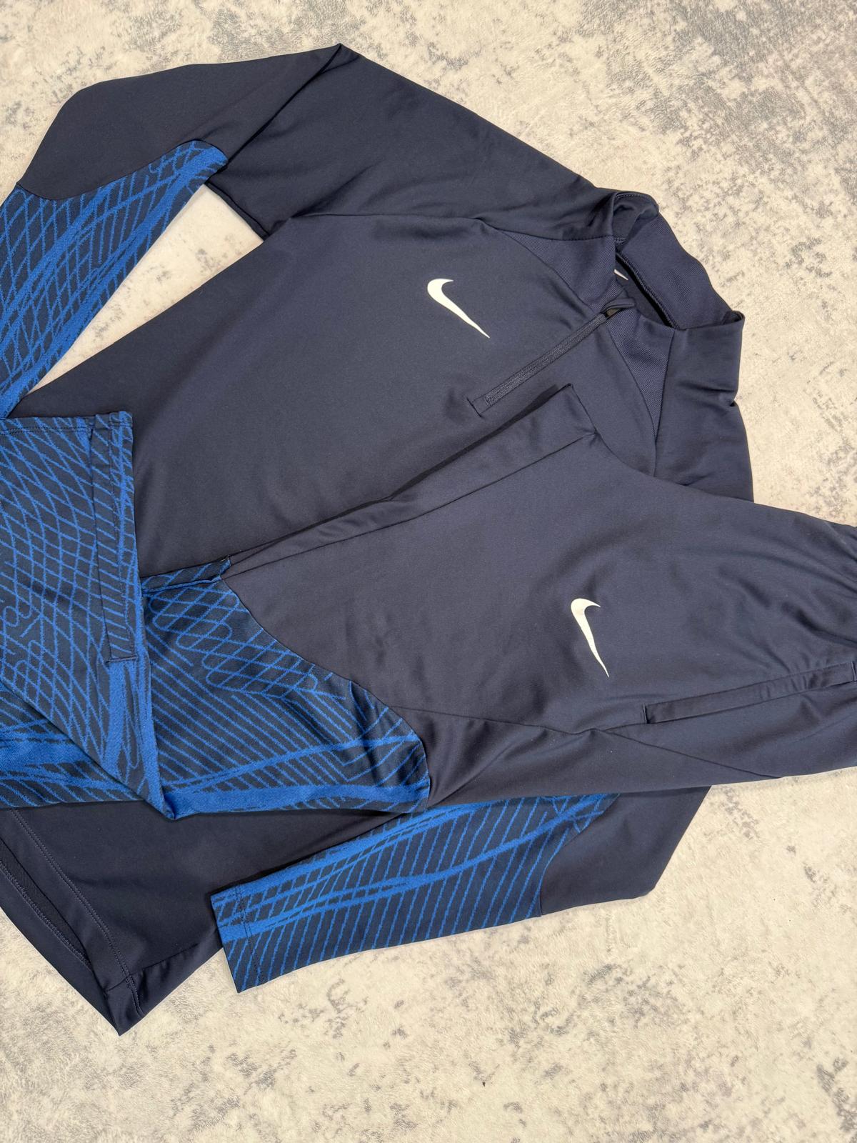 Nike Strike Tracksuit - S/M - Active Supply