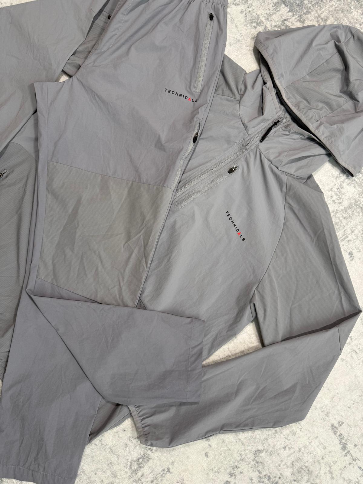 Technicals Tracksuit - XL/L - Active Supply