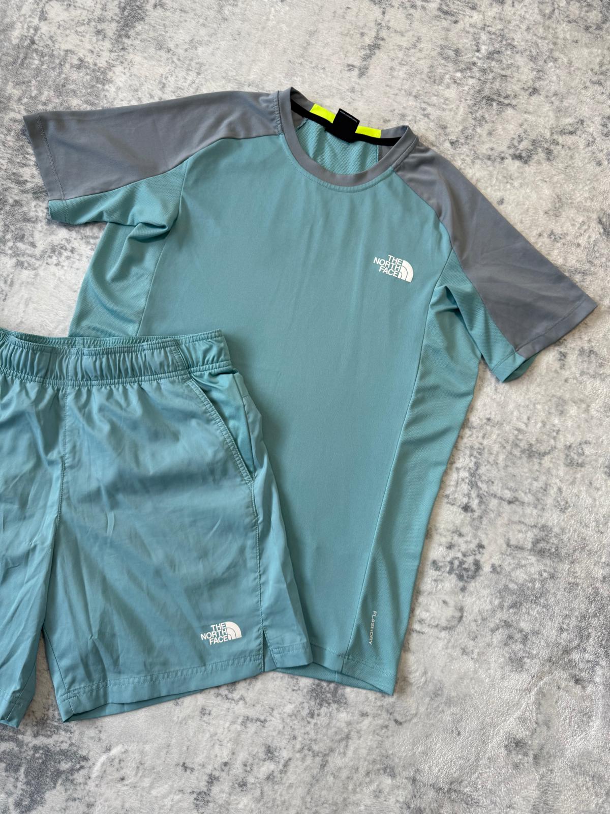 The North Face Short Set - M/S - Active Supply
