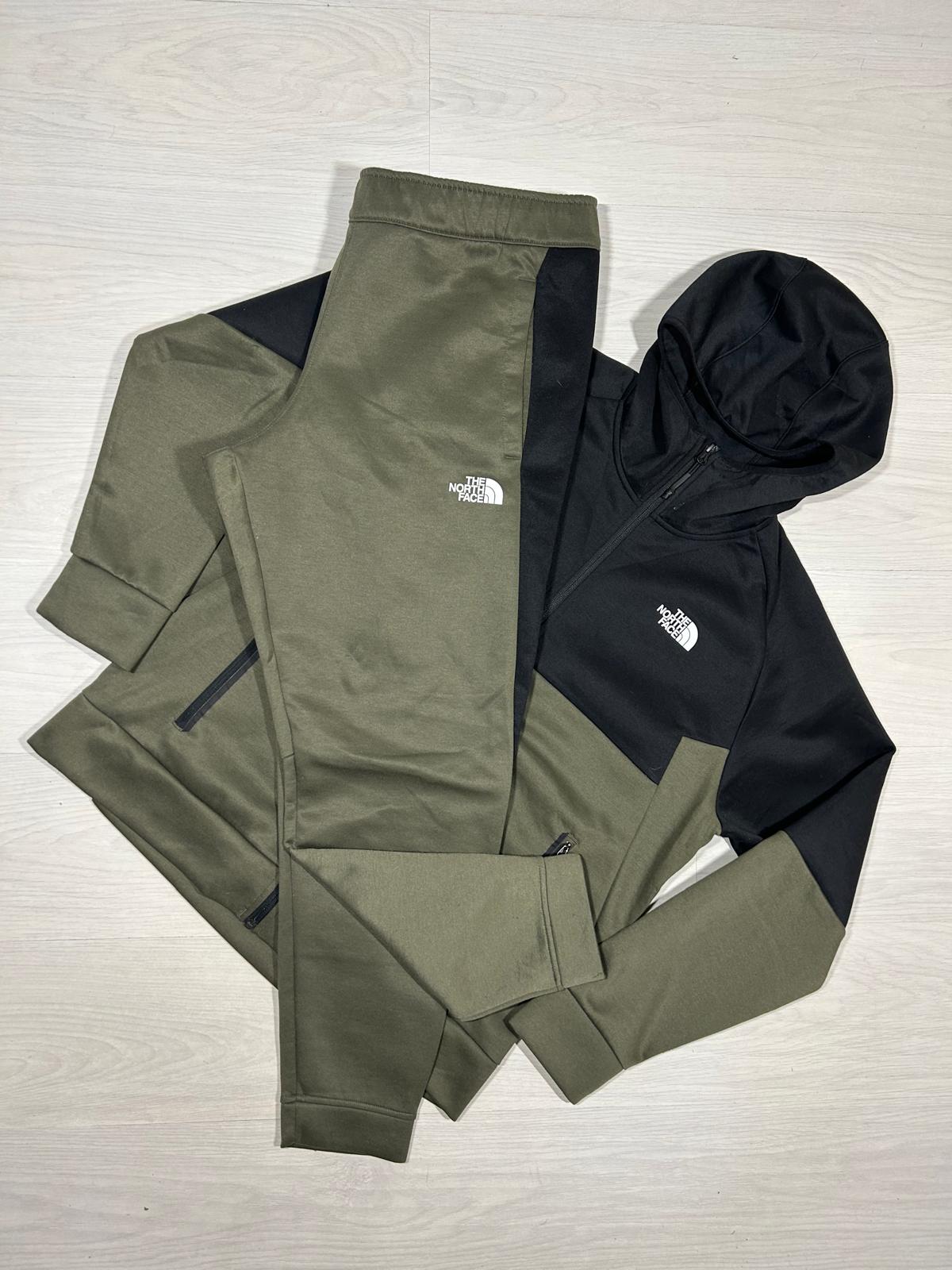 The North Face Tracksuit - XL - Active Supply
