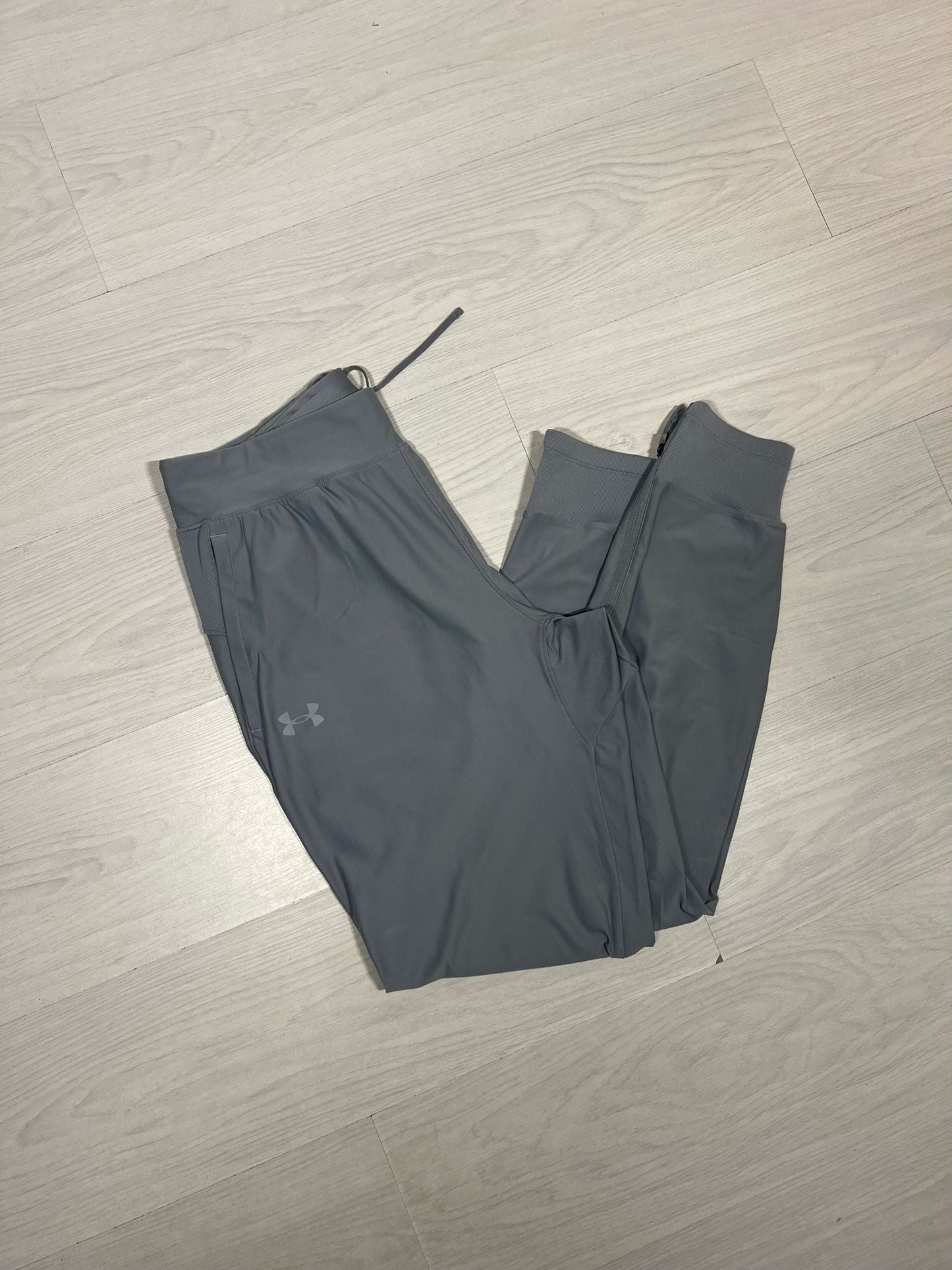 Under Armour Bottoms - L - Active Supply