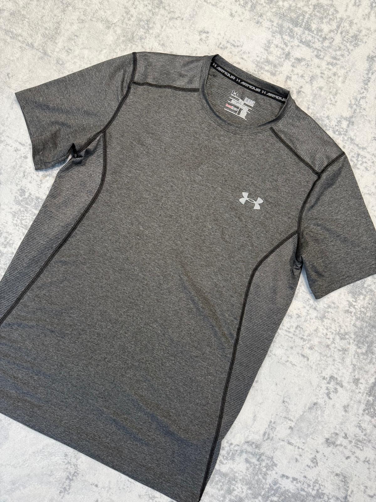 Under Armour T Shirt - S - Active Supply