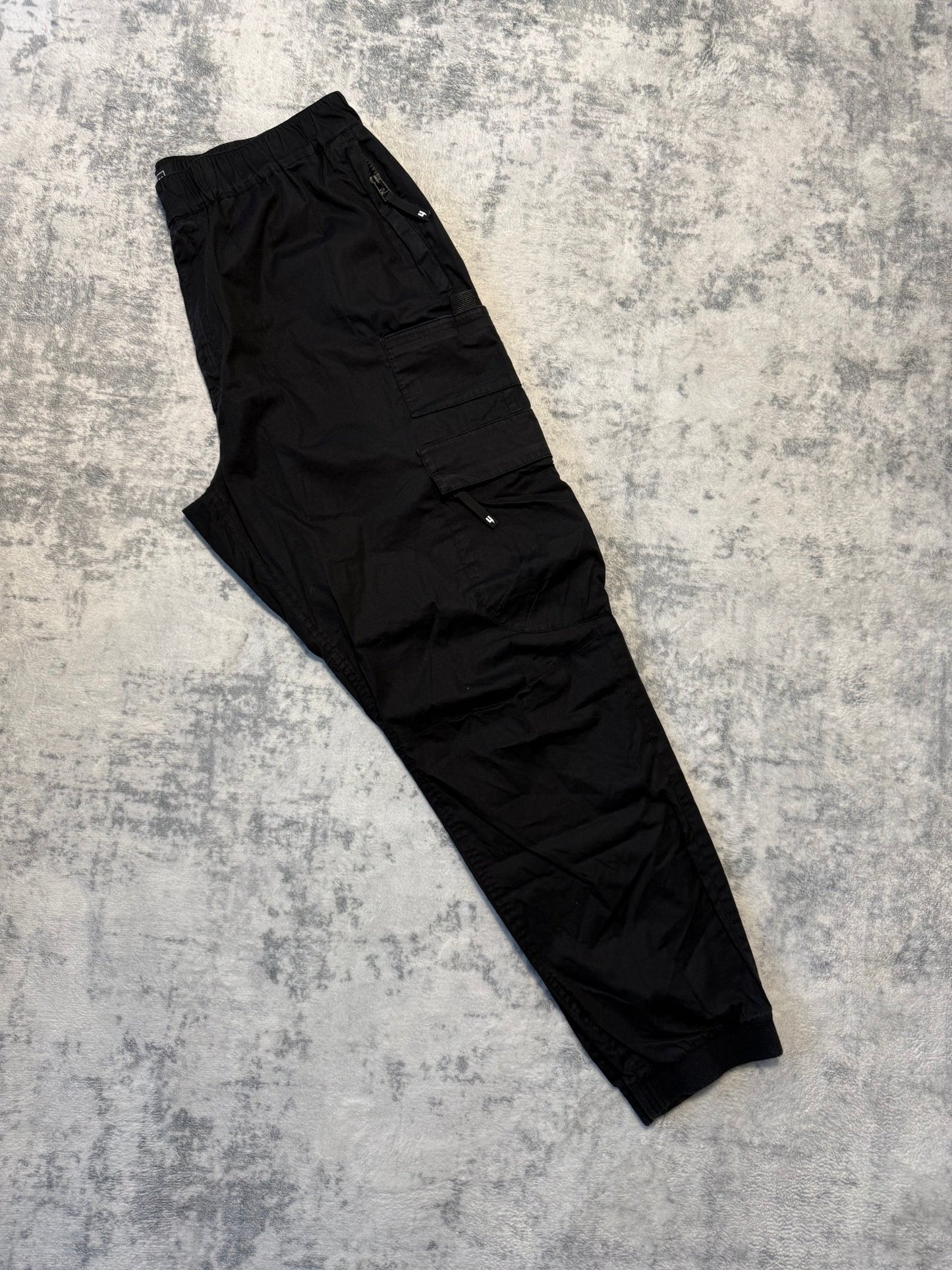 Yelir World Cargos - XL - Active Supply