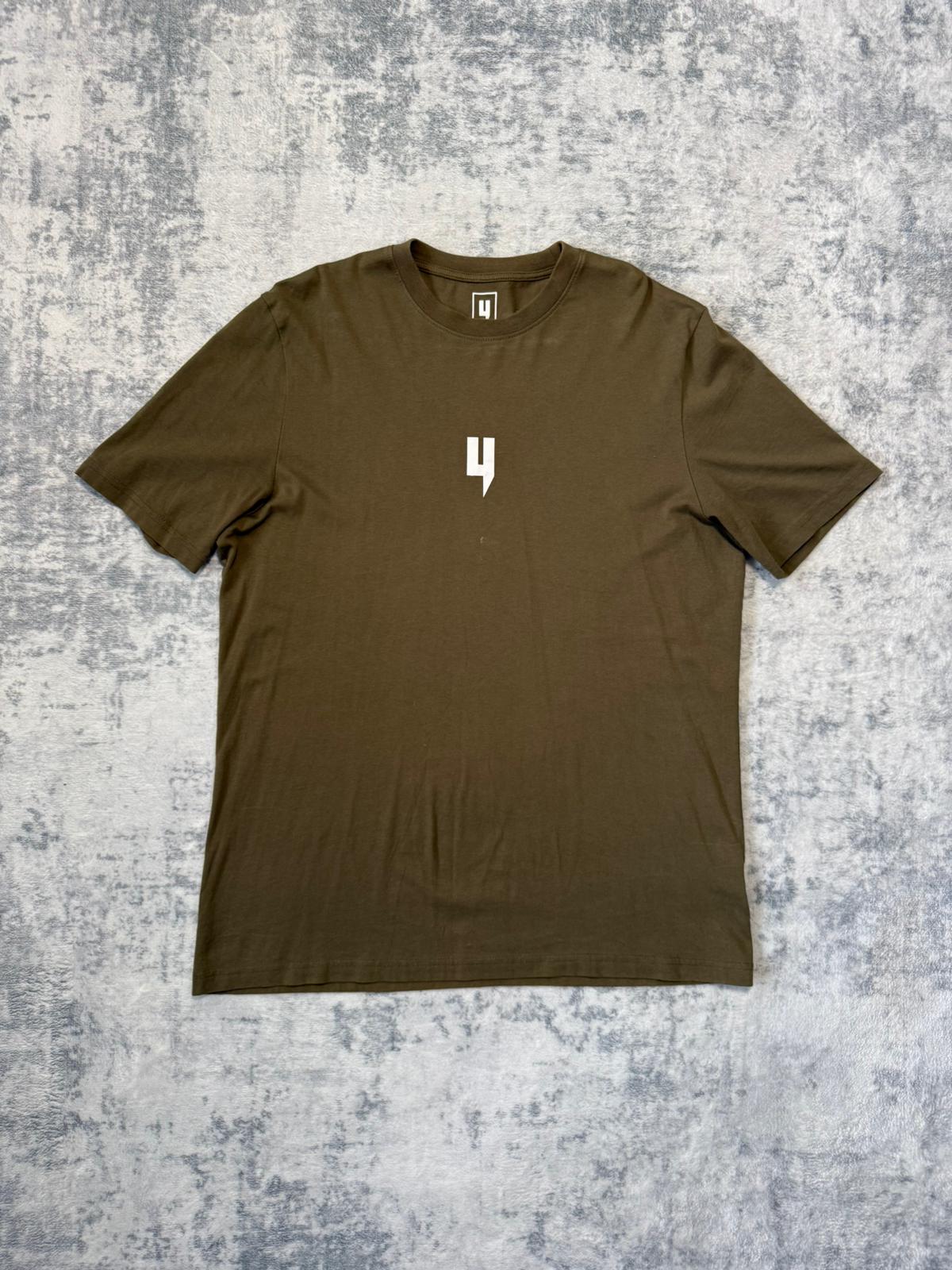 Yelir World T Shirt - L - Active Supply