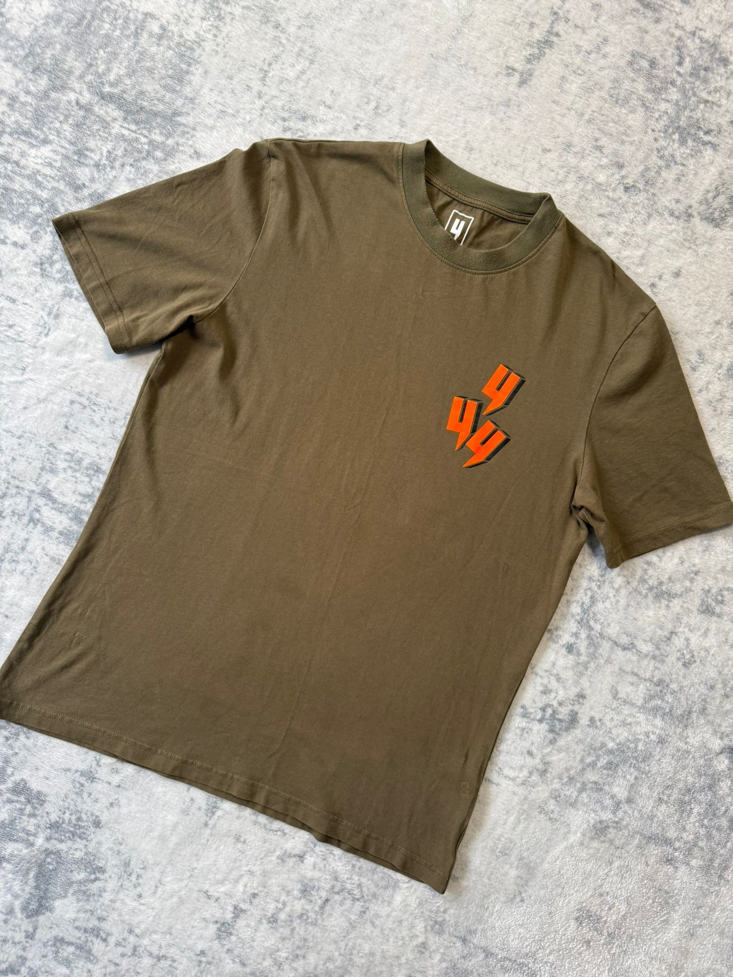 Yelir World T Shirt - M - Active Supply