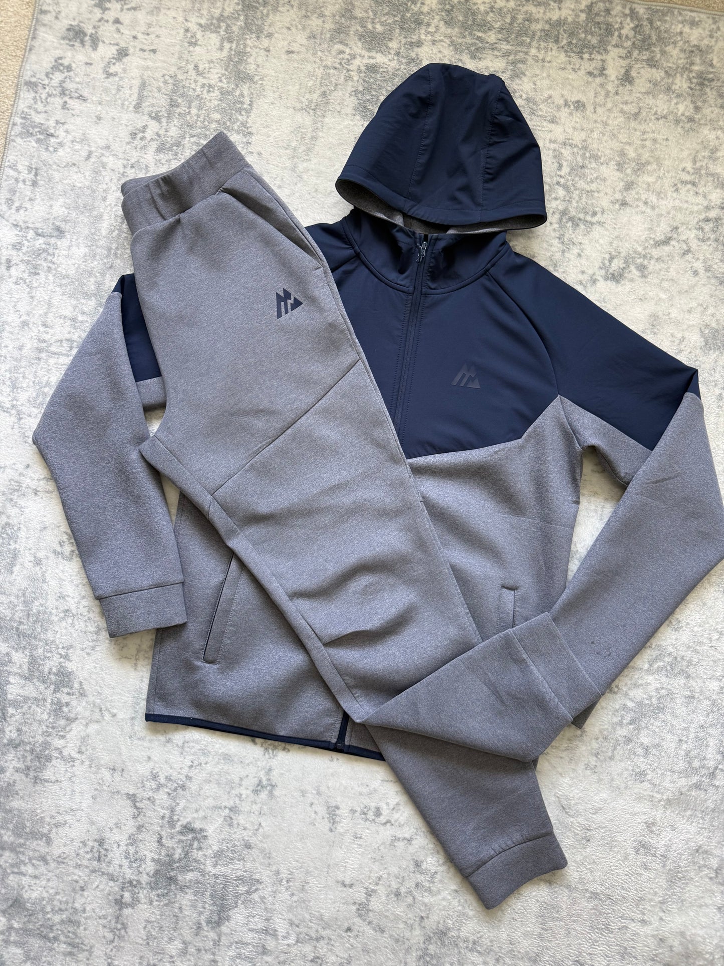 Montirex Tracksuit - M