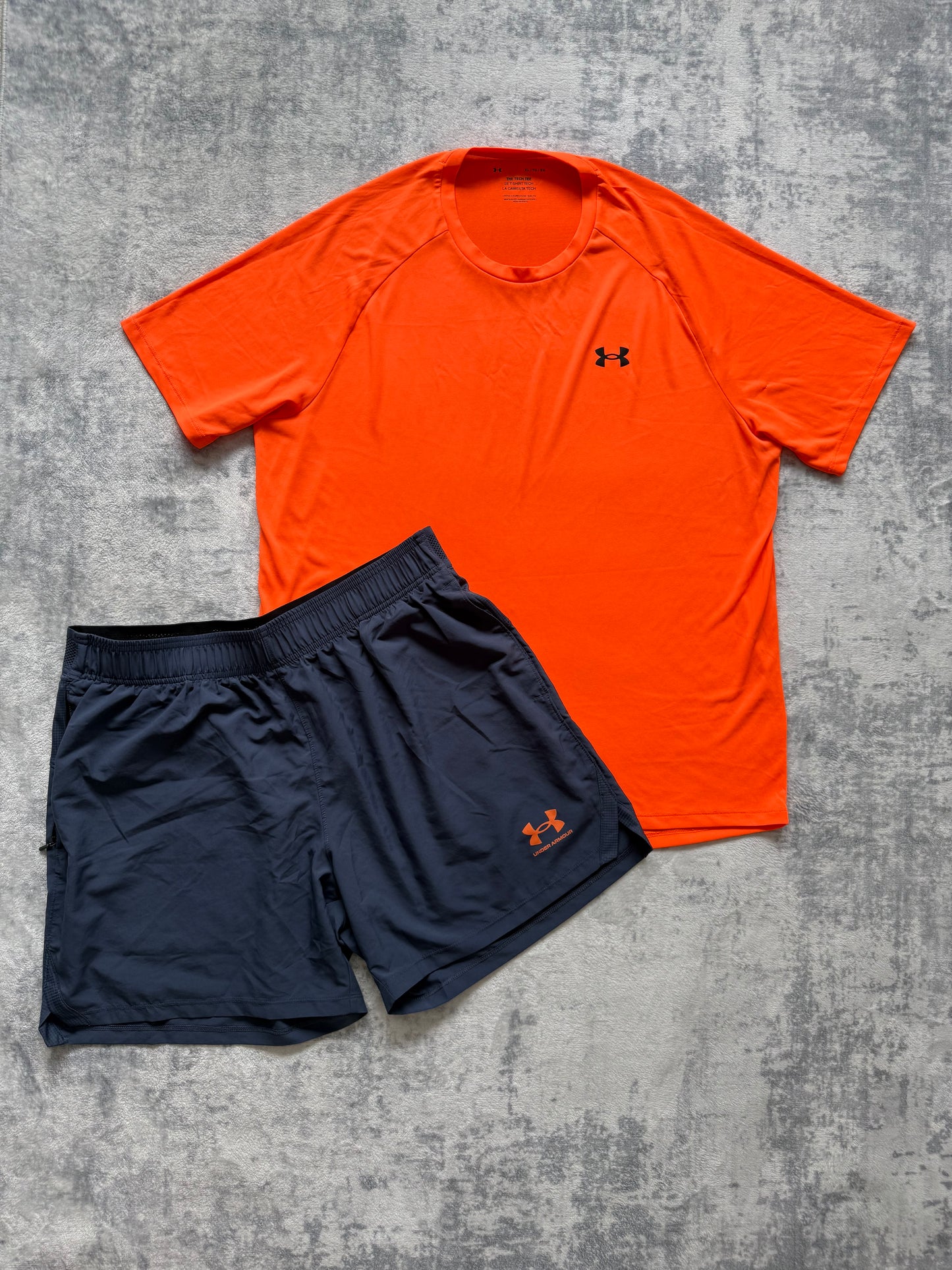 Under Armour Short Set - XL