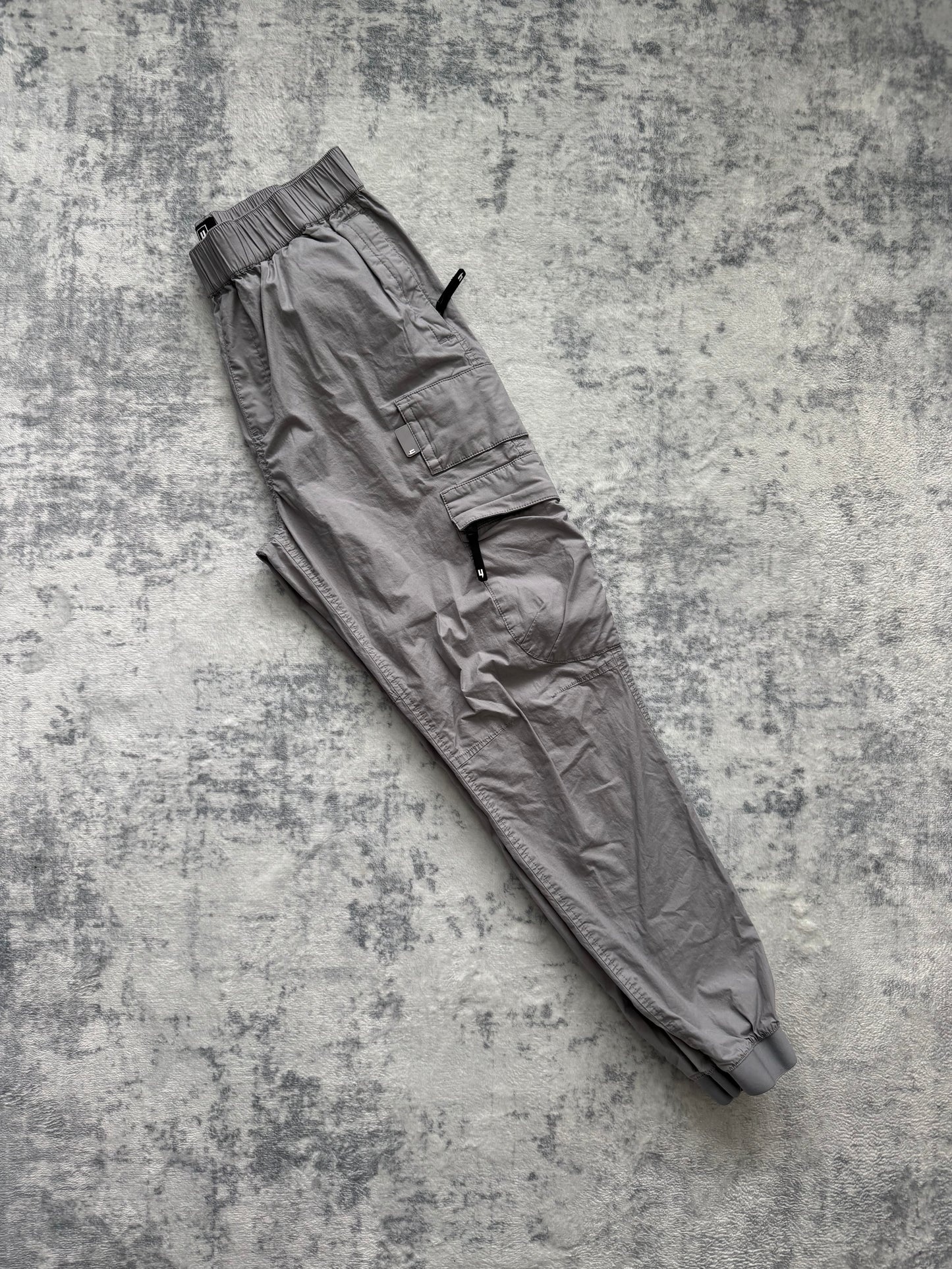Yelir World Cargos - M