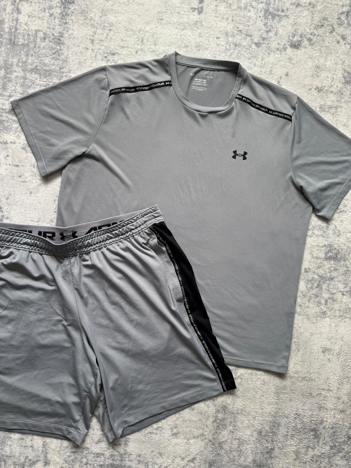 Under Armour Short Set - XL
