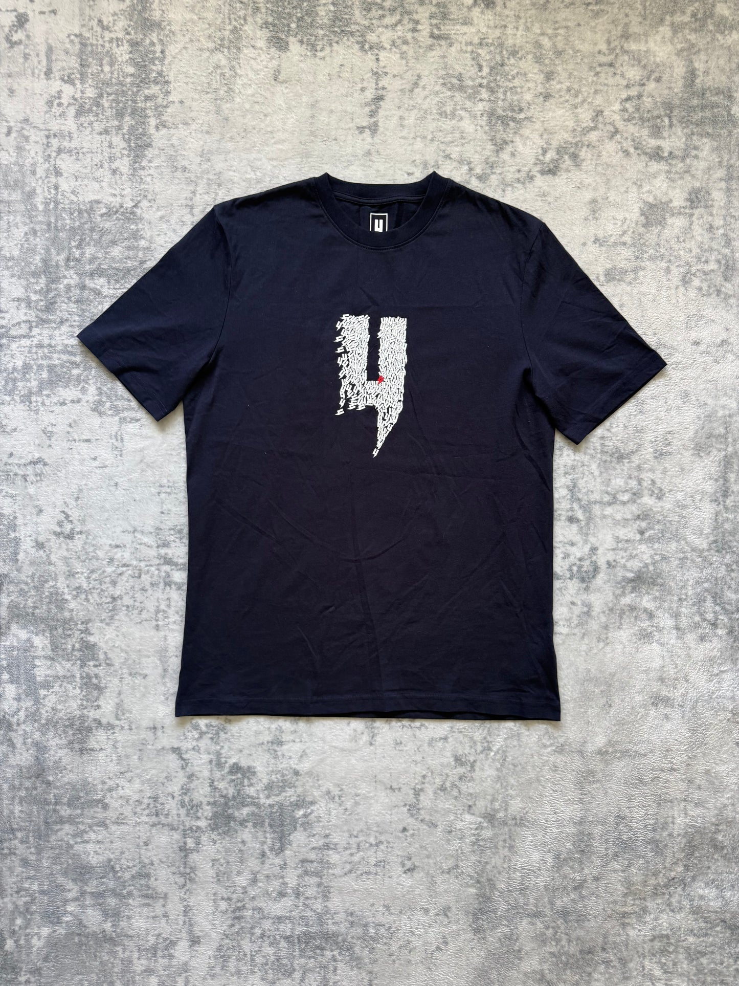 Yelir World T Shirt - L