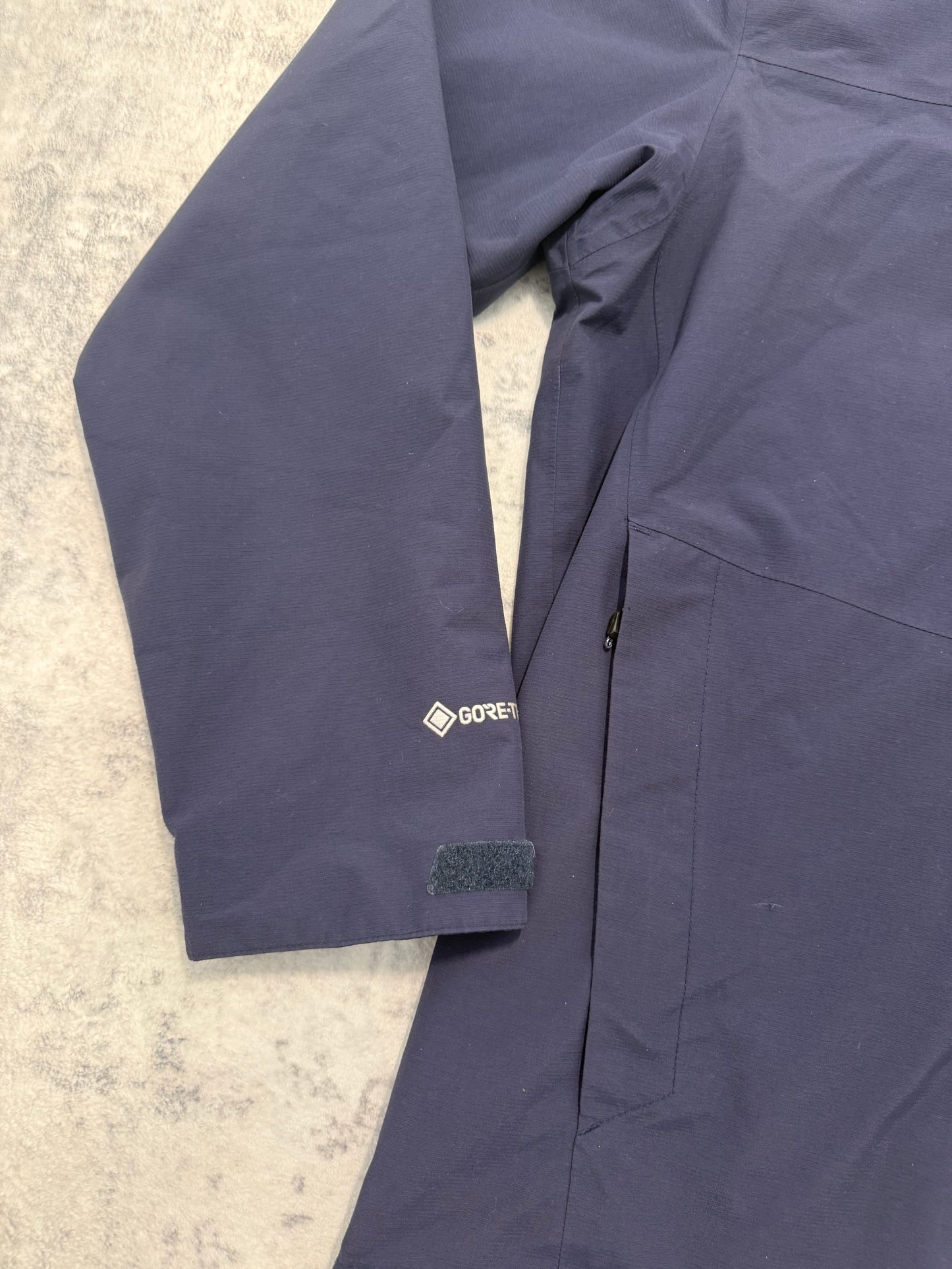 Berghaus Goretex Jacket - L