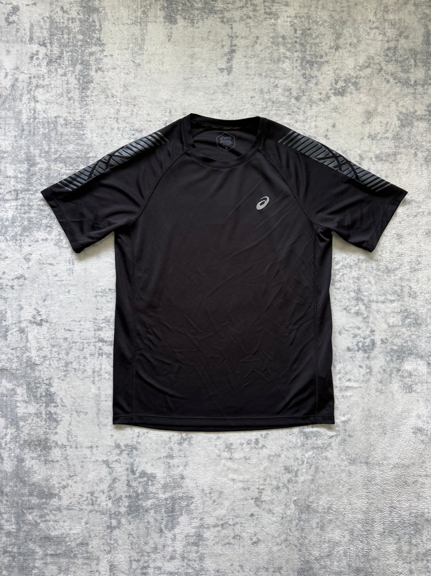 Asics T Shirt - M