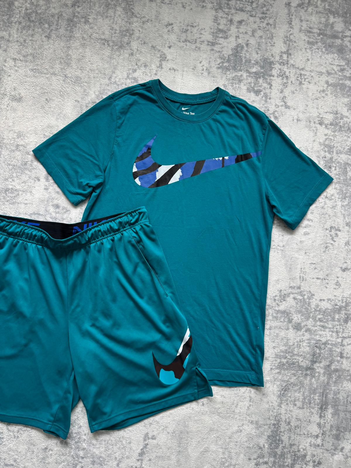 Nike Short Set - M