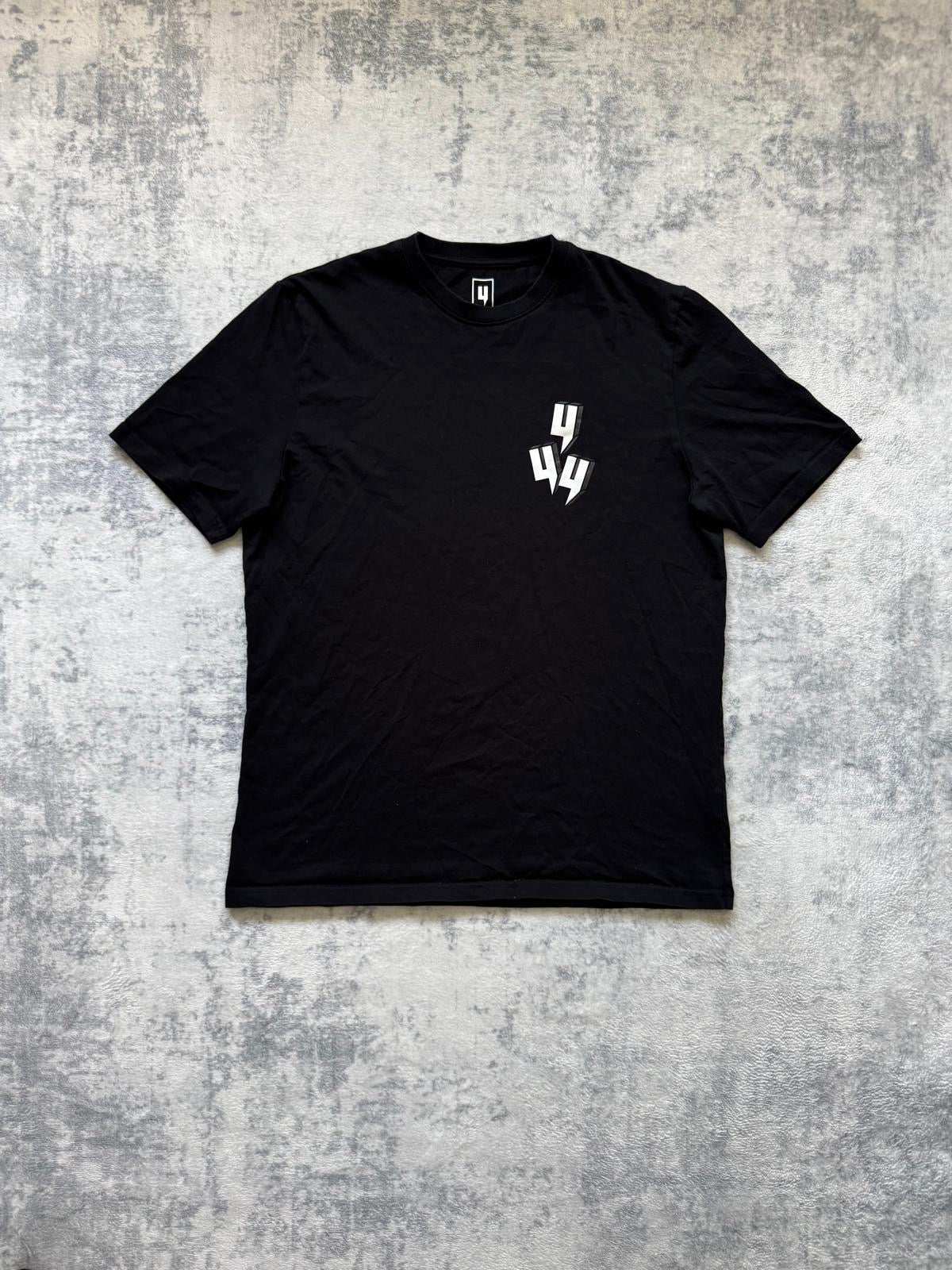 Yelir World T Shirt - XL