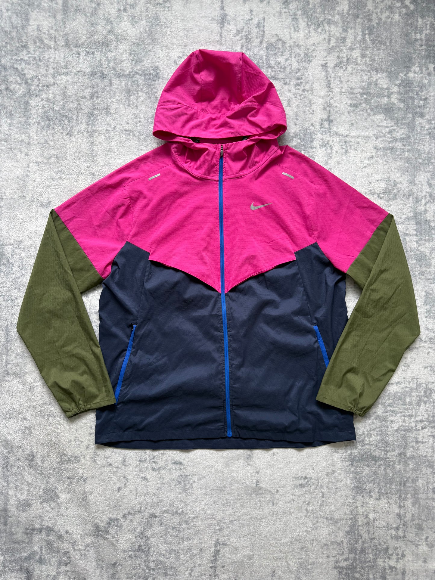 Nike Windrunner - L