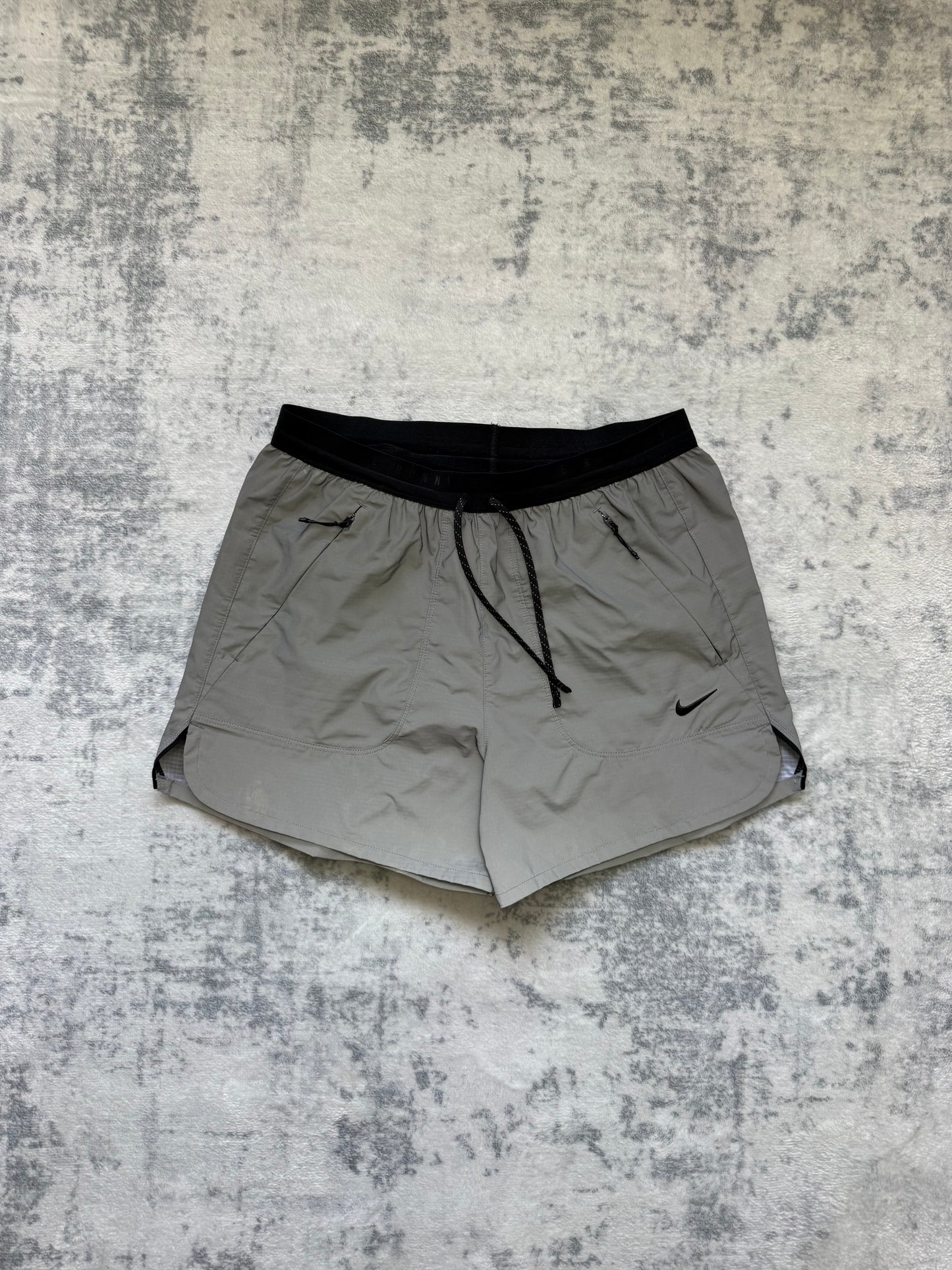 Nike Running Division Shorts - S