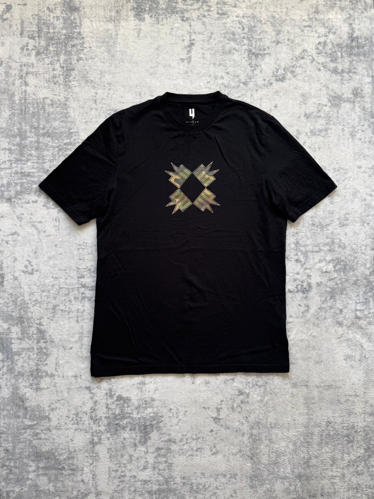 Yelir World T Shirt - L