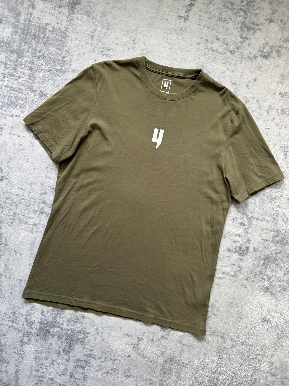 Yelir World T Shirt - L