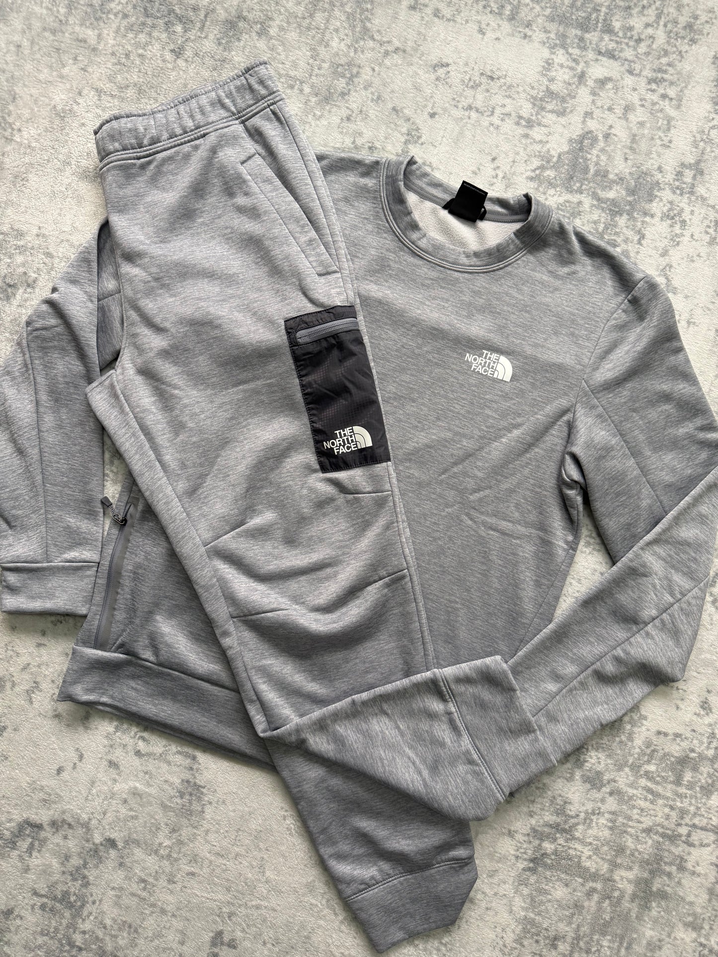 The North Face Tracksuit - M