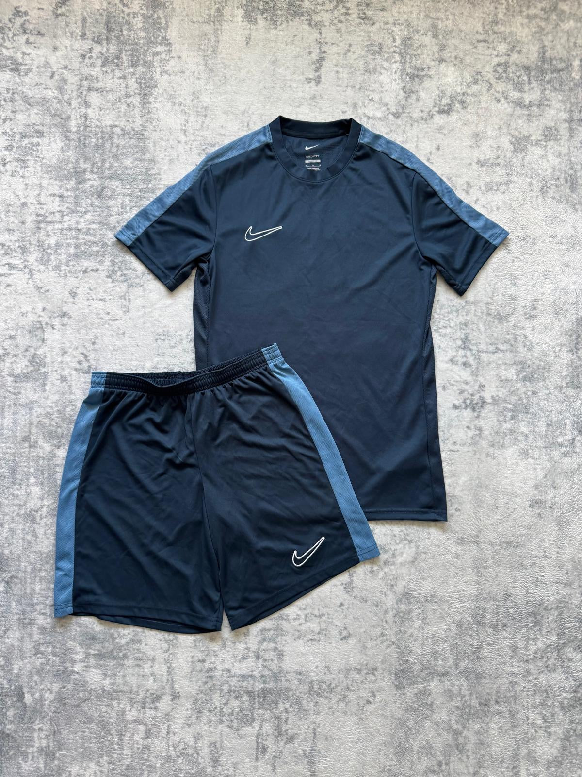 Nike Short Set - M
