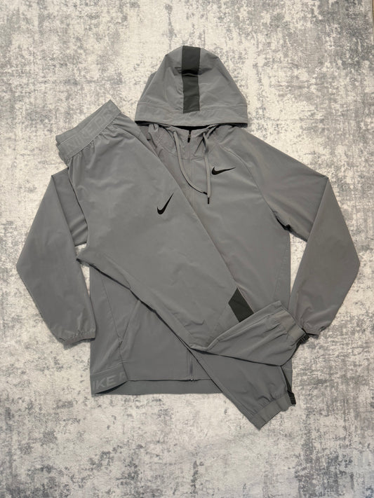 Nike Pro Tracksuit - L