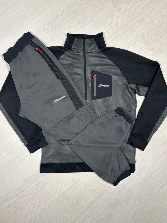 Berghaus Tracksuit - XL