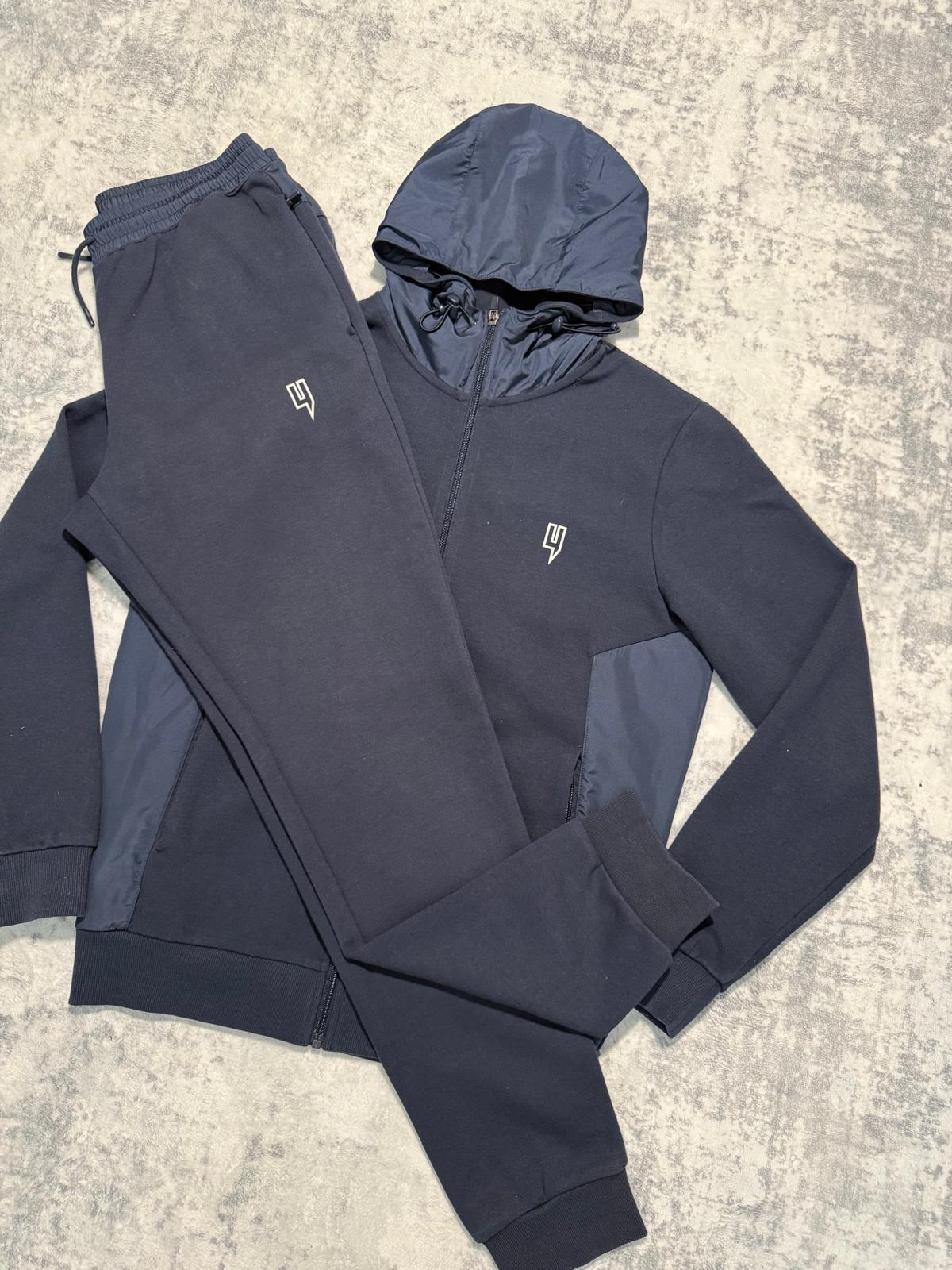 Yelir World Tracksuit - M
