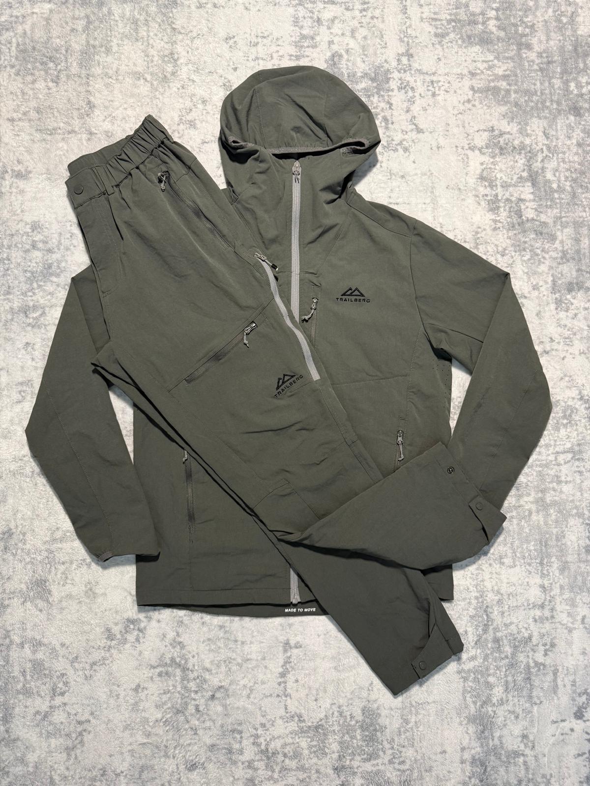 Trailberg Tracksuit - M