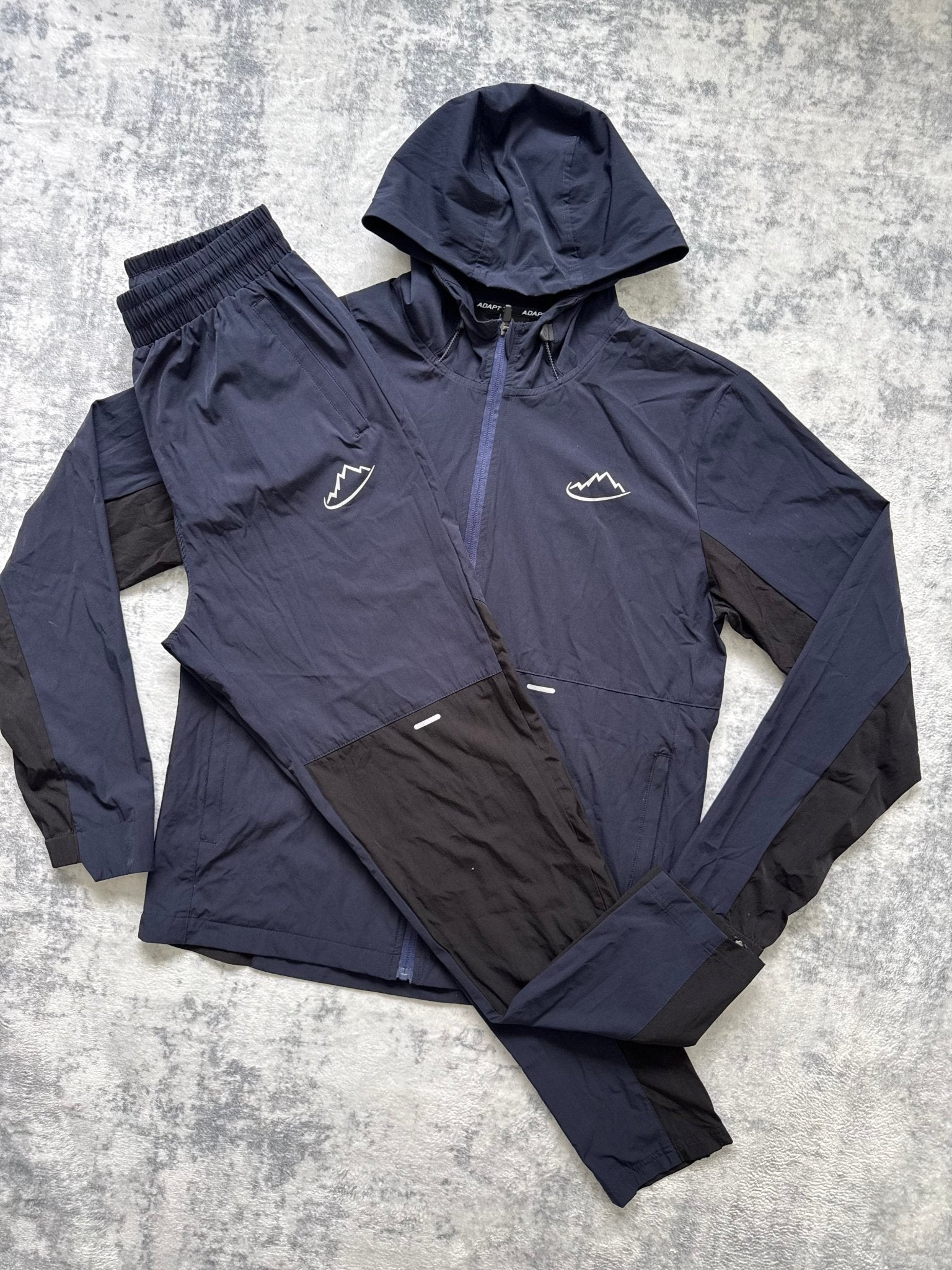 Adapt To Tracksuit - L - Active Supply