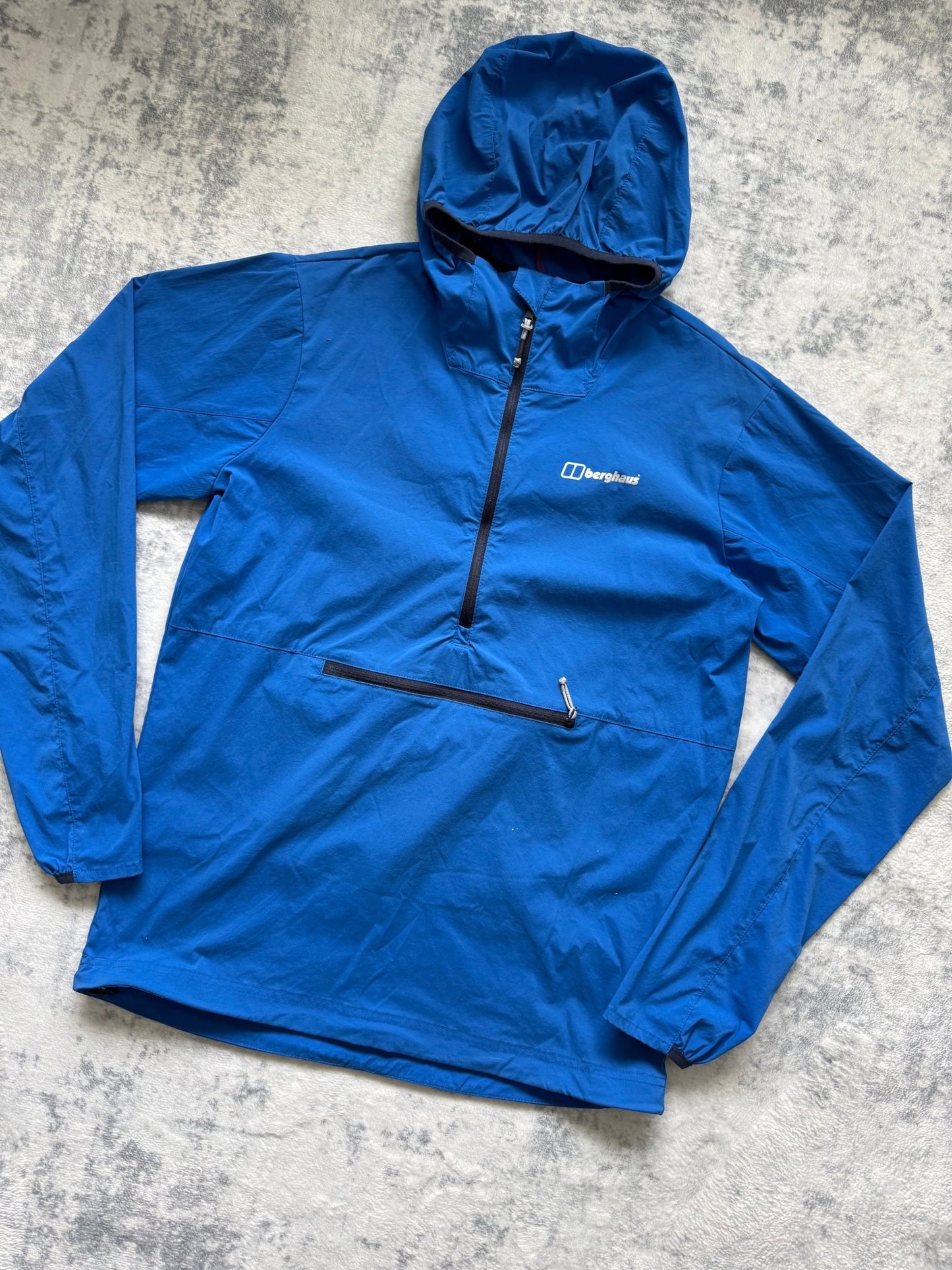 Berghaus 1/4 Zip Windbreaker - M - Active Supply