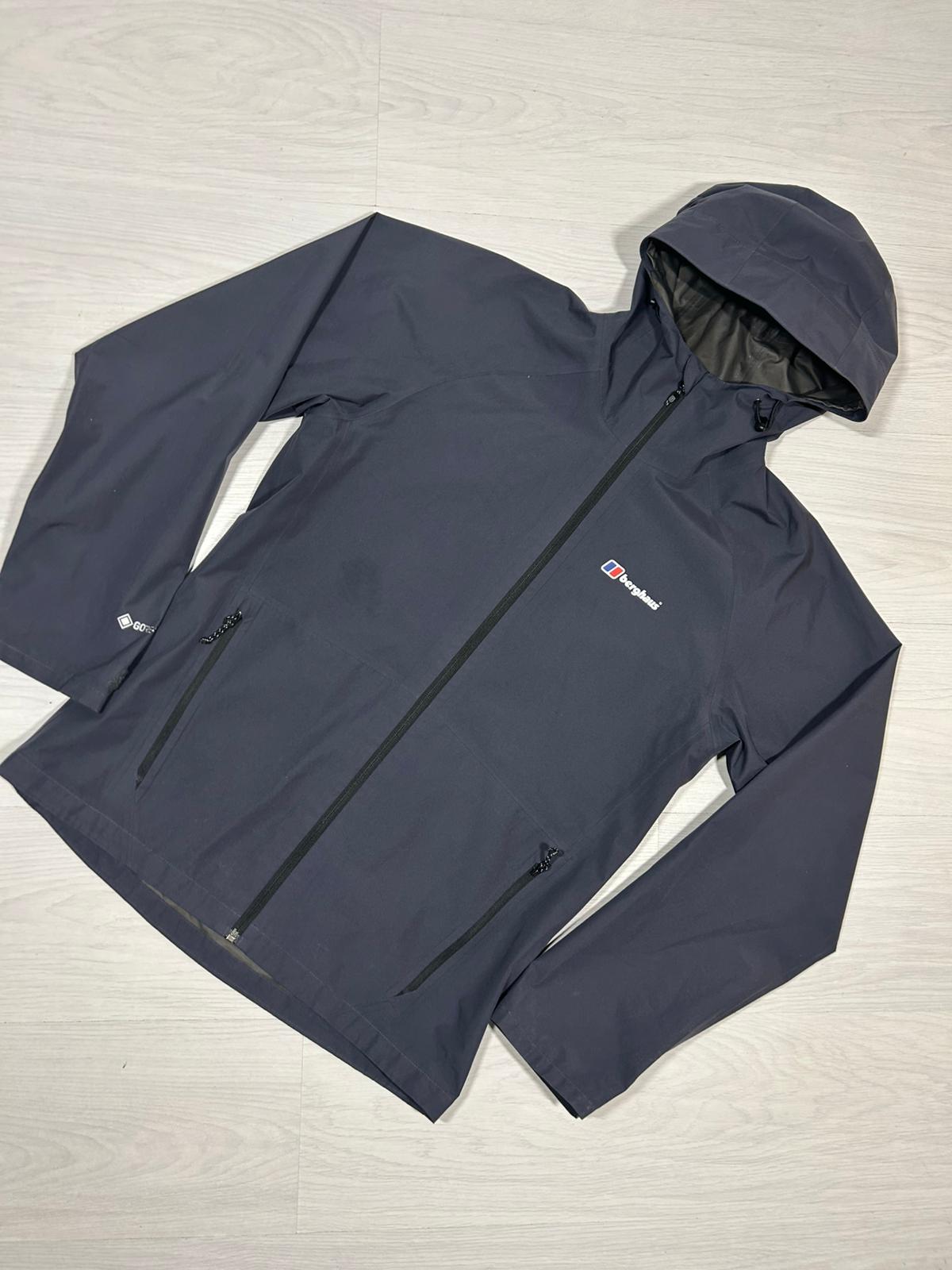 Berghaus Goretex - S - Active Supply