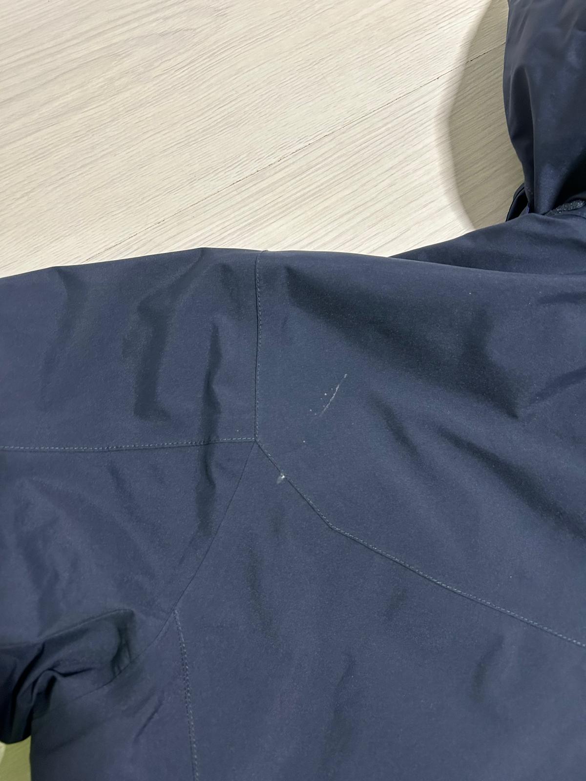 Berghaus Goretex Waterproof - L - Active Supply