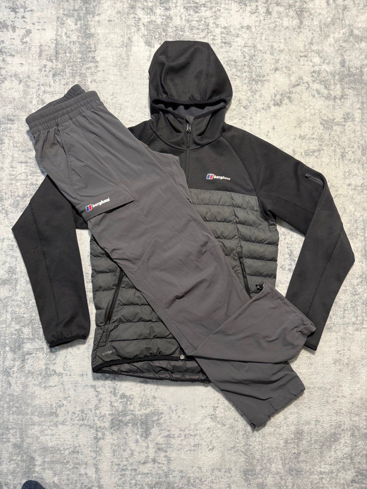 Berghaus Hydroloft Set - M - Active Supply
