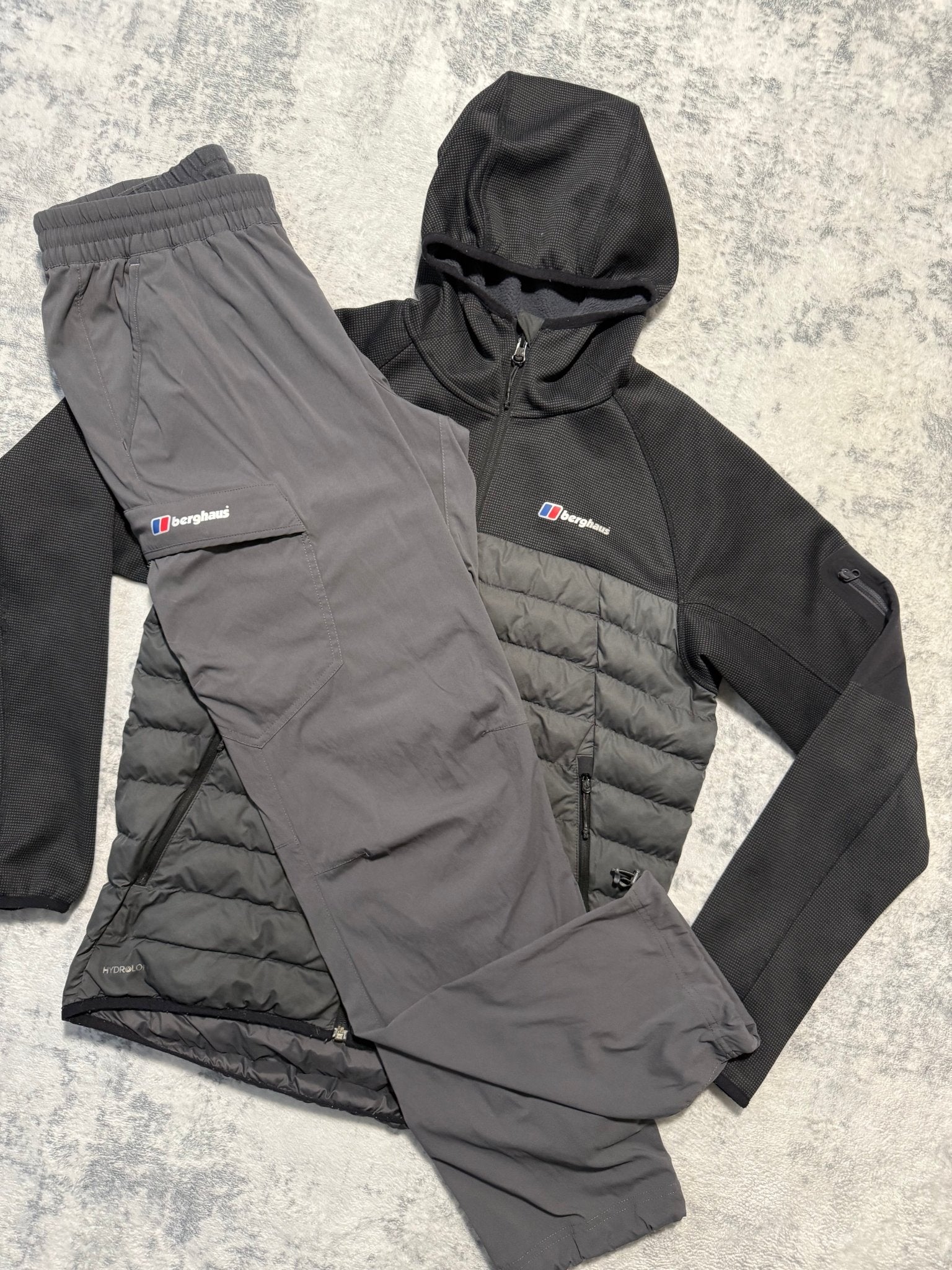 Berghaus Hydroloft Set - M - Active Supply