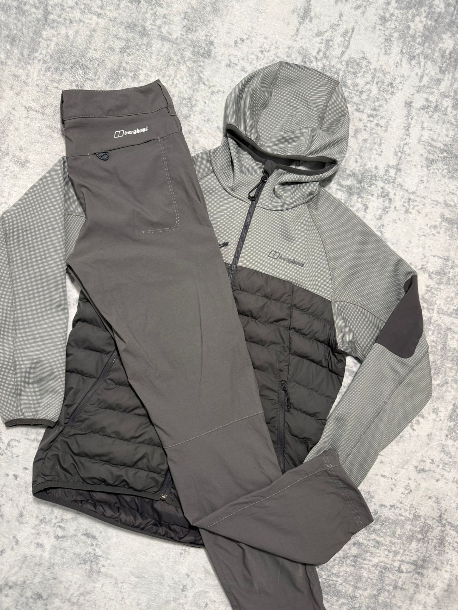 Berghaus Hydroloft Set - S - Active Supply