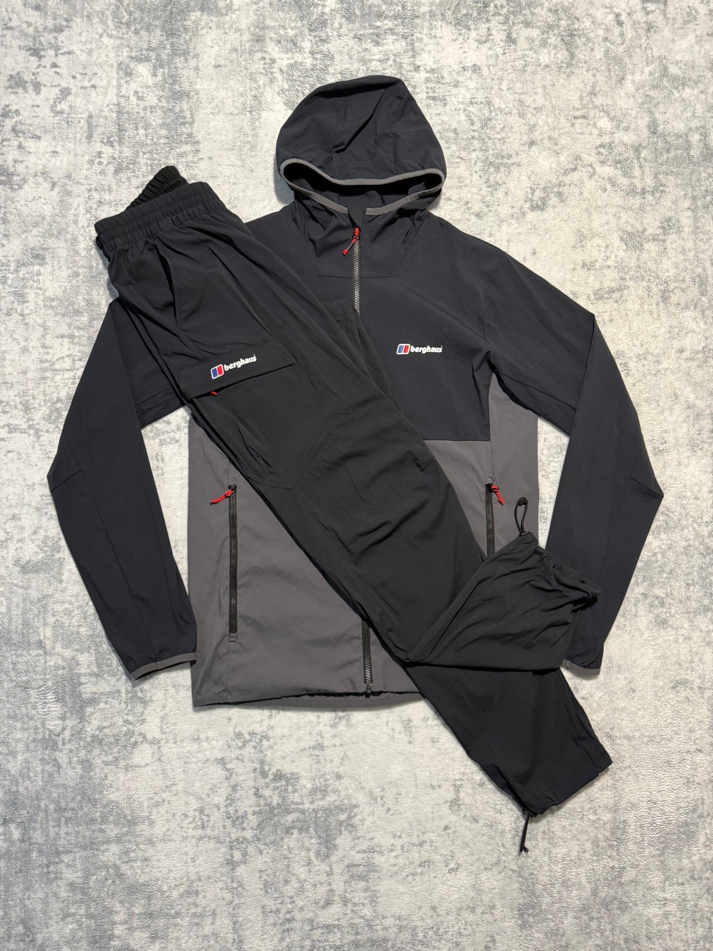 Berghaus Tracksuit - M/S - Active Supply