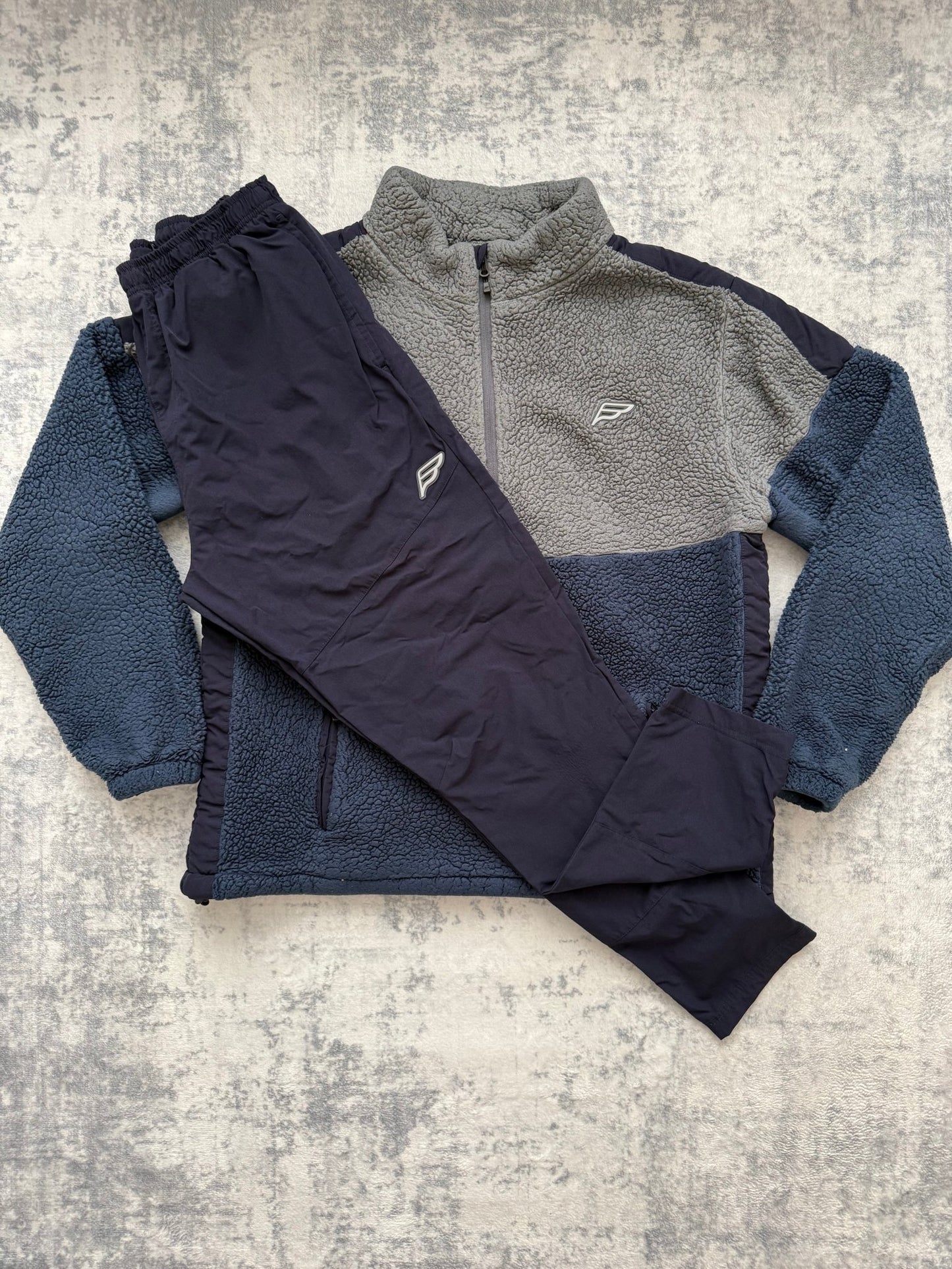 Frequency Tracksuit - XXL/XL - Active Supply