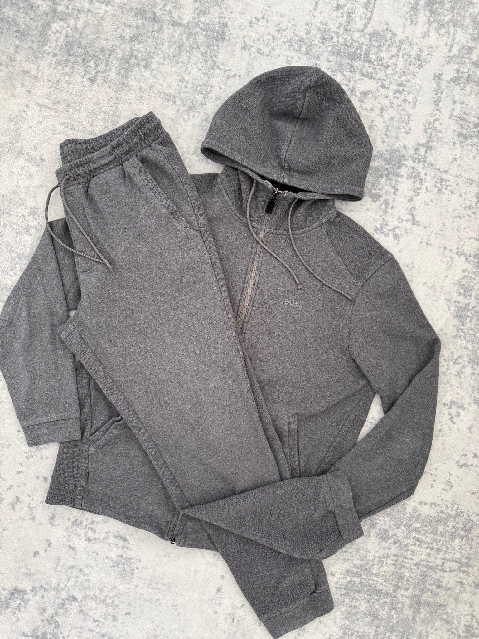 Hugo Boss Tracksuit - M - Active Supply
